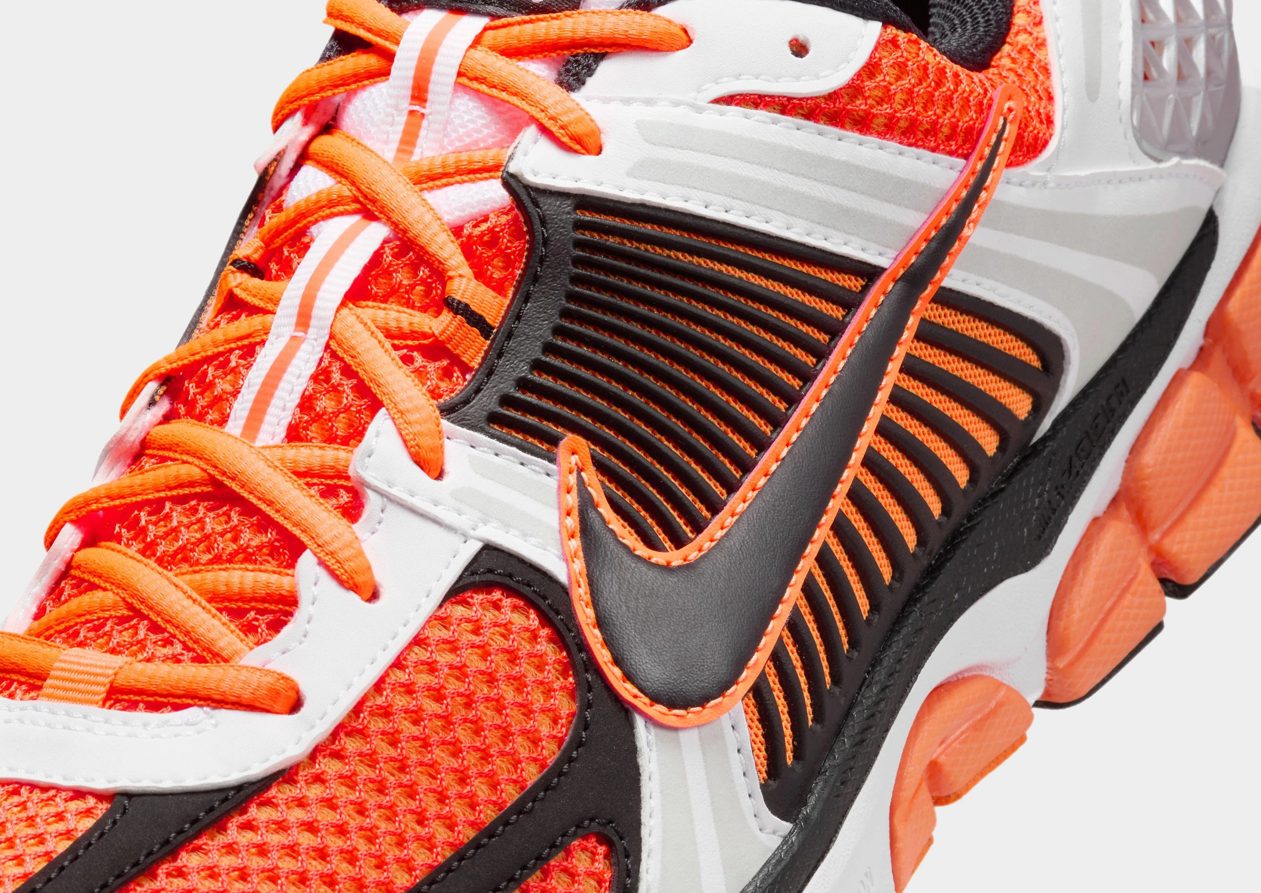 Comfort Wrap Zoom Vomero 5