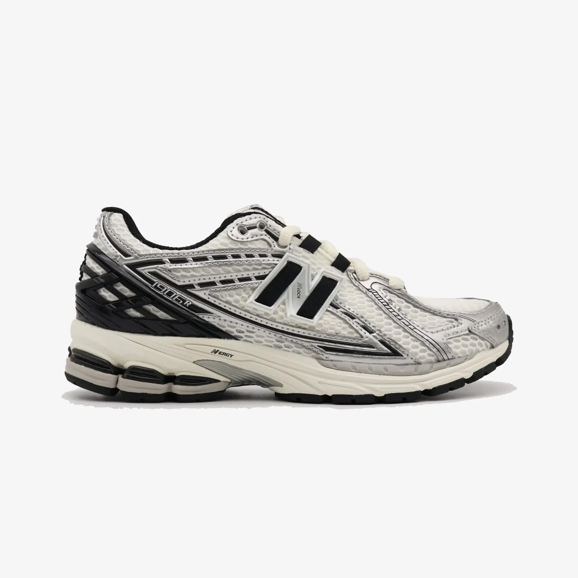 competition - shoes New Balance | 1906R { SILVER METALLIC