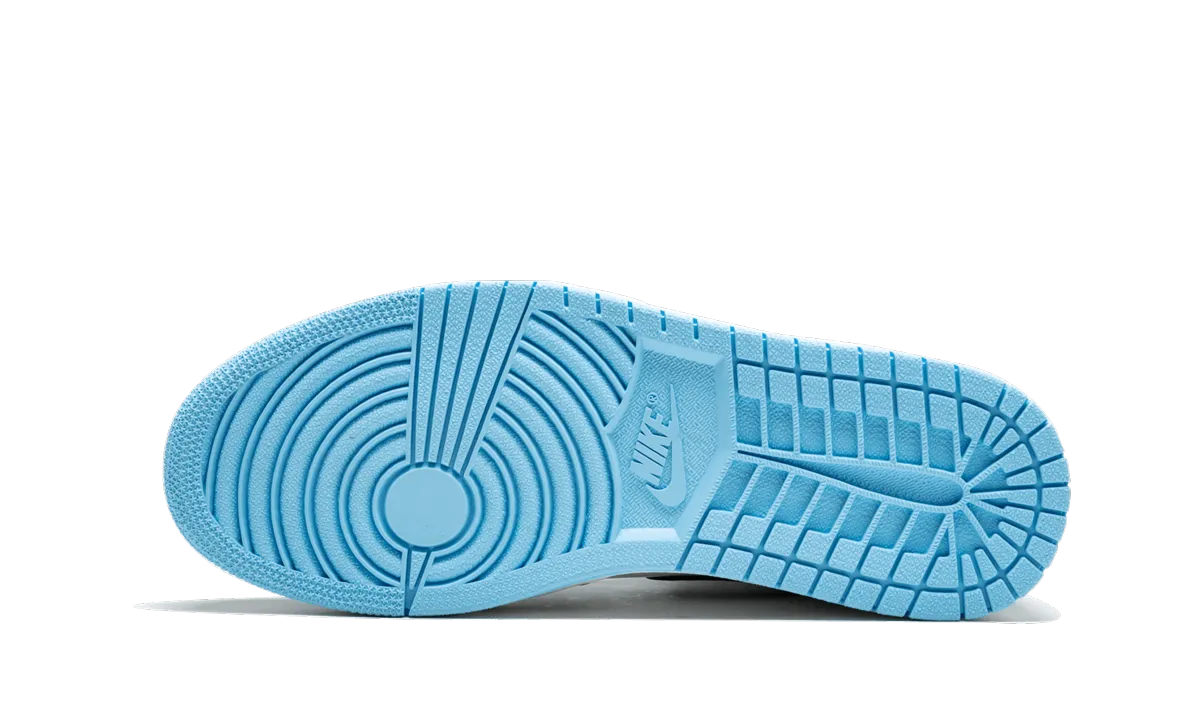 AIR JORDAN 1 HIGH OG WMNS "UNC Patent Leather" Outdoor shoes