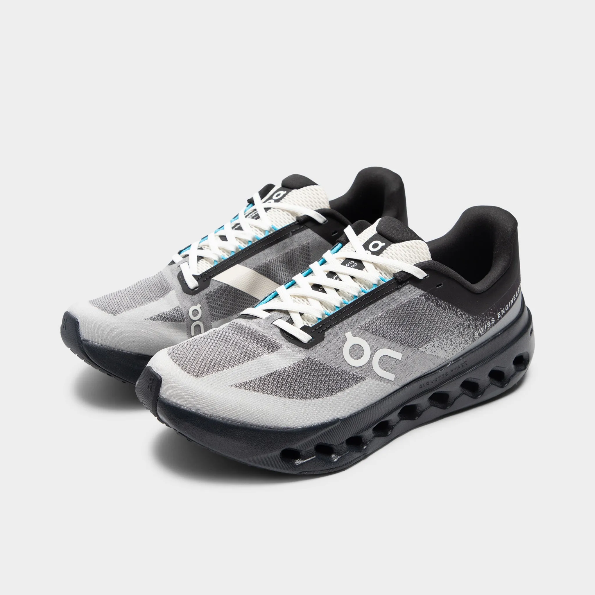 Flexible Fit Frequent Travelers Move Bold On Cloudsurfer Black / Beige