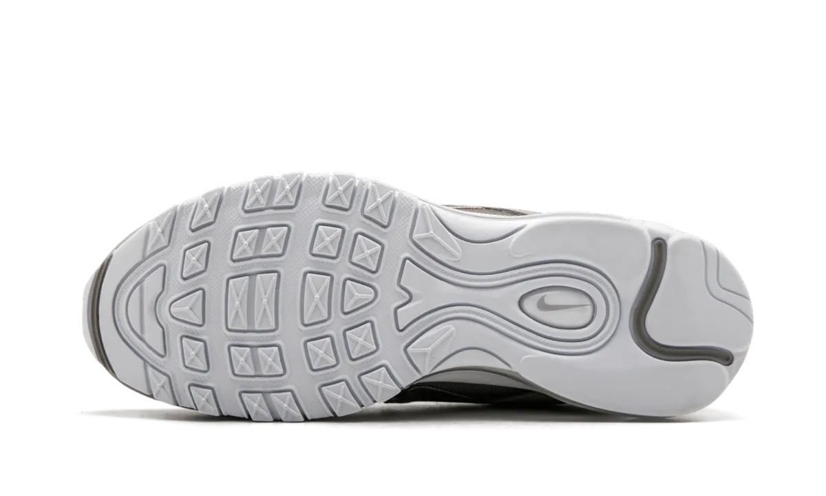 leather running shoes Comfort Fit Design Air Max 97