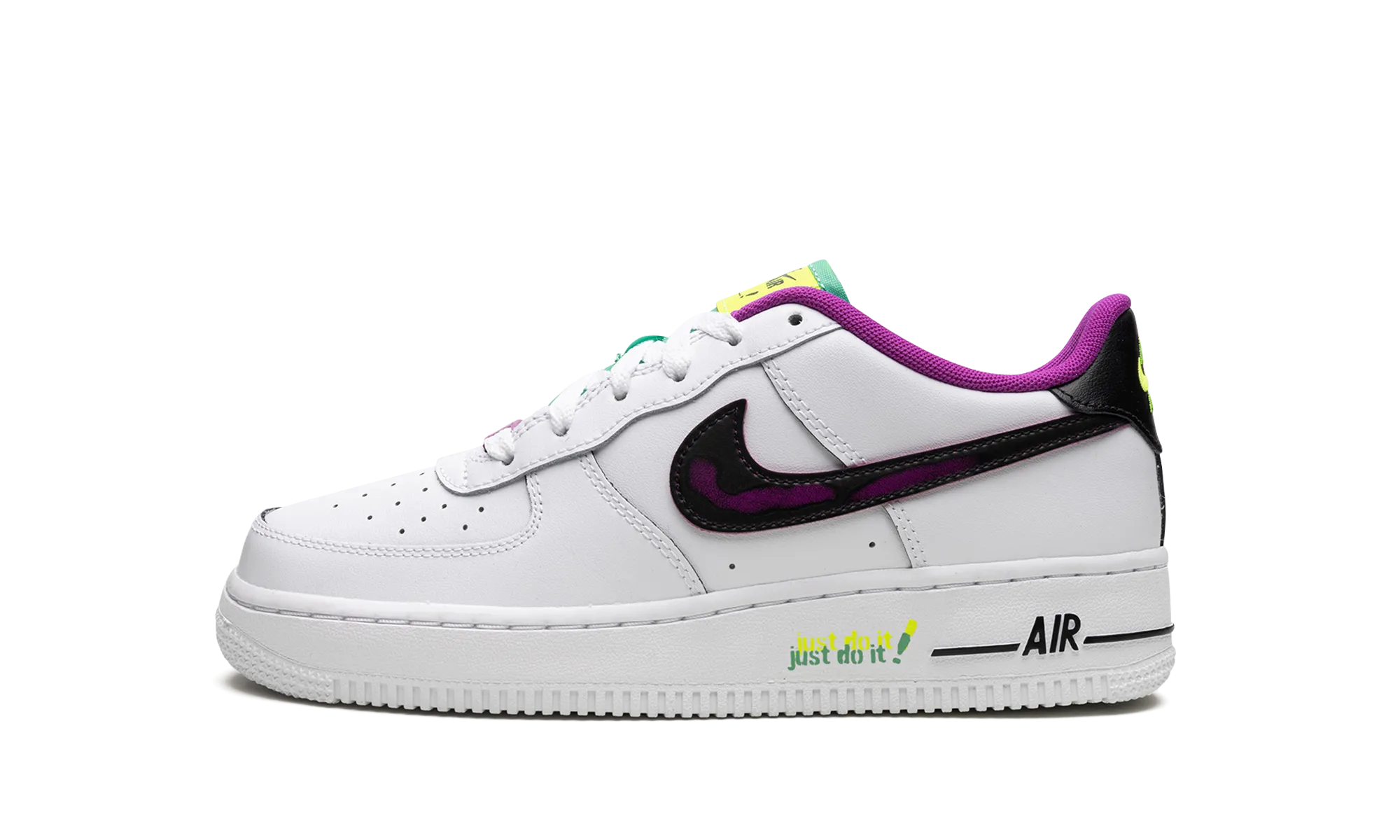 Skate Style Functional Style Air Force 1 Low '07 LV8 "Just Do It!"