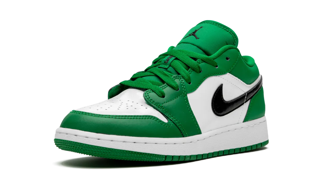 Fitness Edge Air Jordan 1 Low GS "Pine Green"