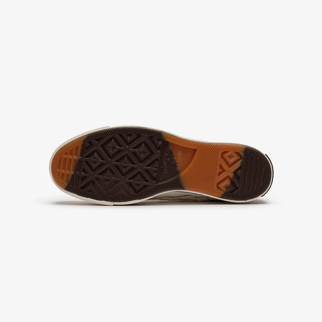 Chuck 70 Plus XHi Outdoor activities Shock Wear