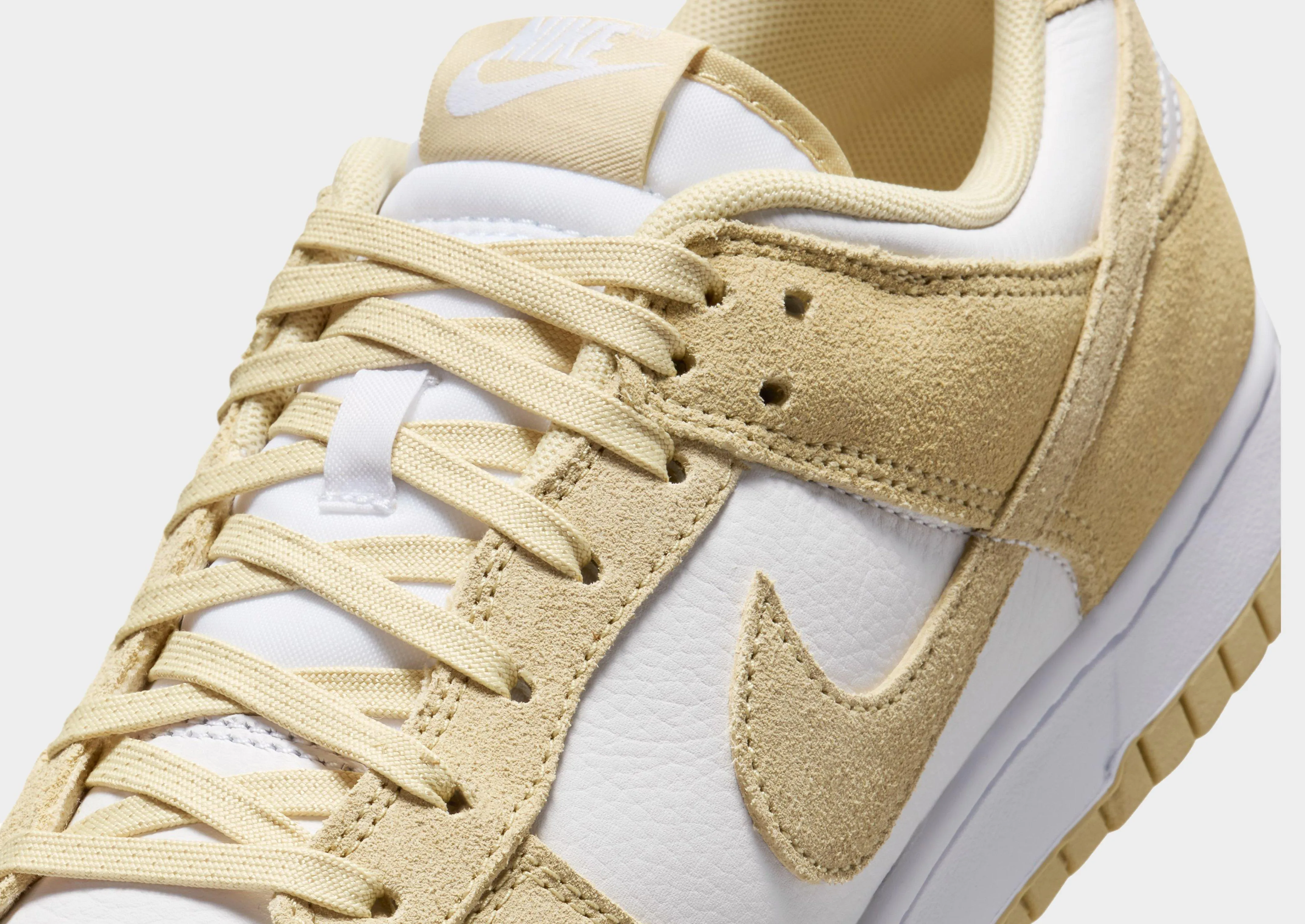 Mesh Detail Dunk Low Retro SE