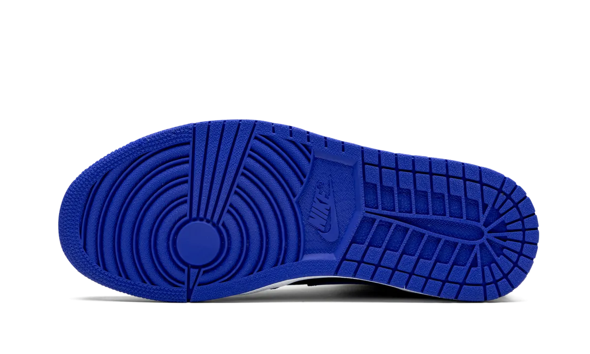 Air Jordan 1 Mid "Royal" Aero Dynamic Silhouette