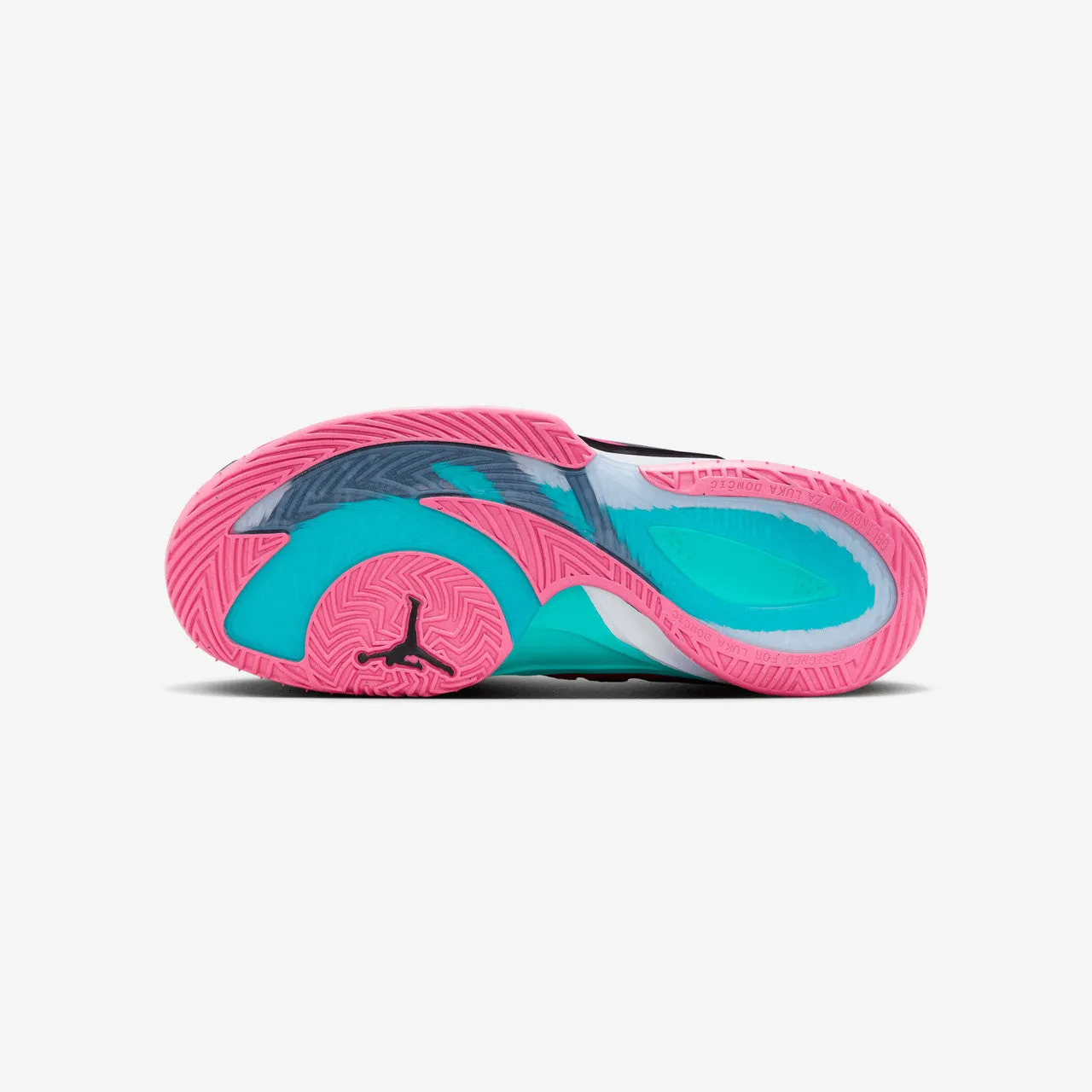 Heel Support Travel Active Jordan Luka 3