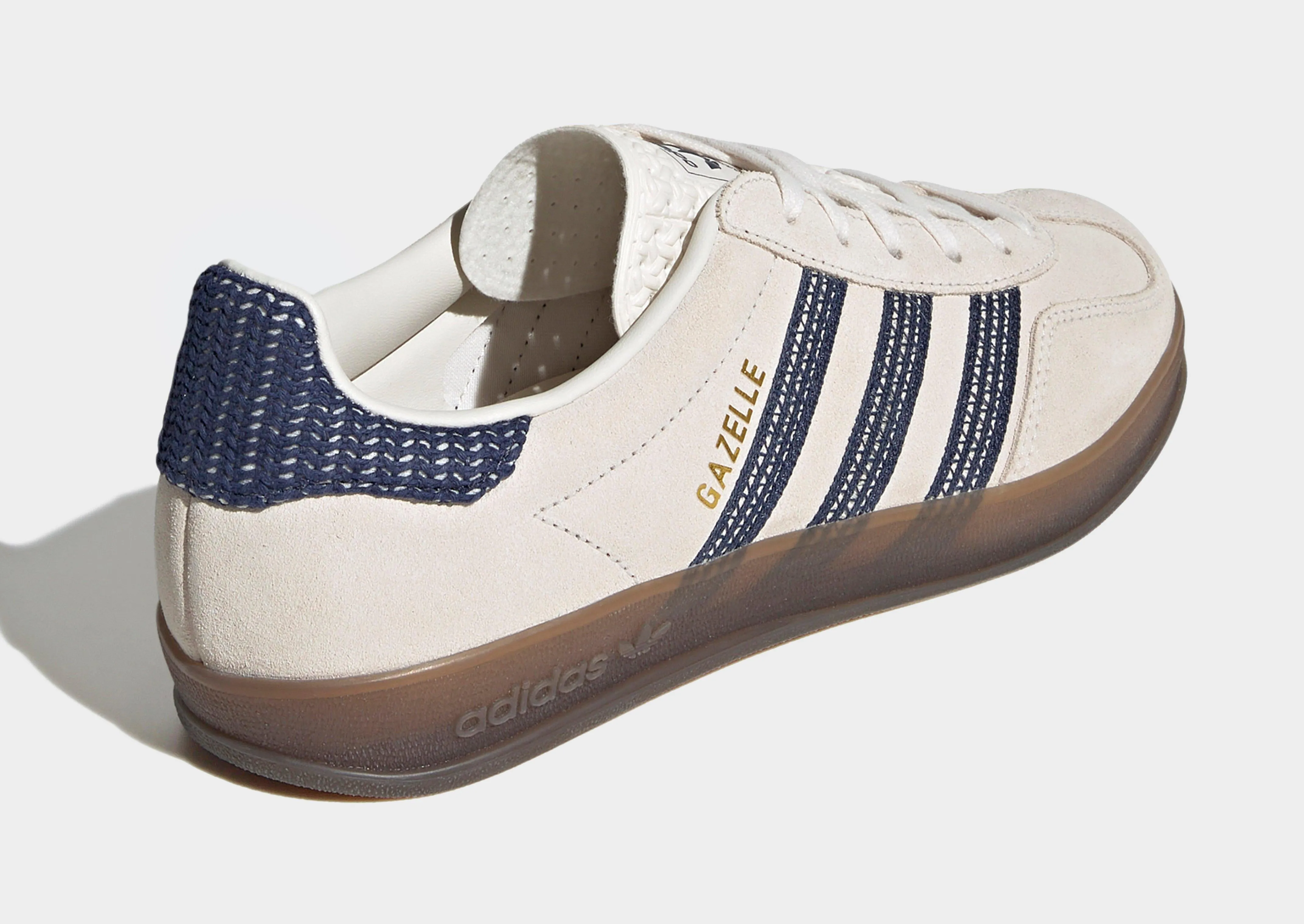 Gazelle Indoor Women's Subtle Detail Easy Entry