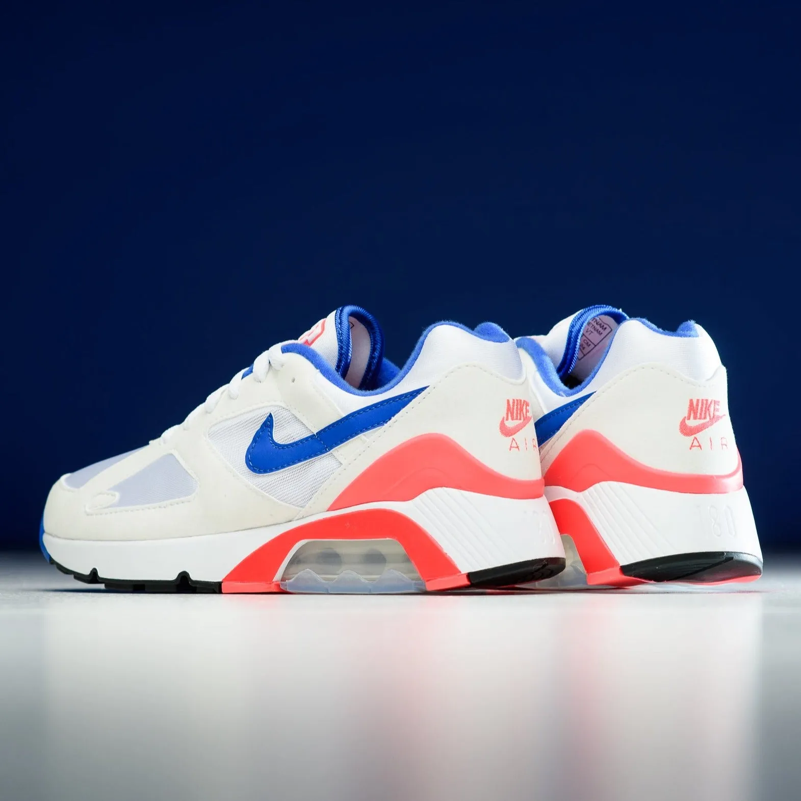 Pull On Design Airflow Mesh Panels Nike Air 180 'Ultramarine' - White/Ultramarine