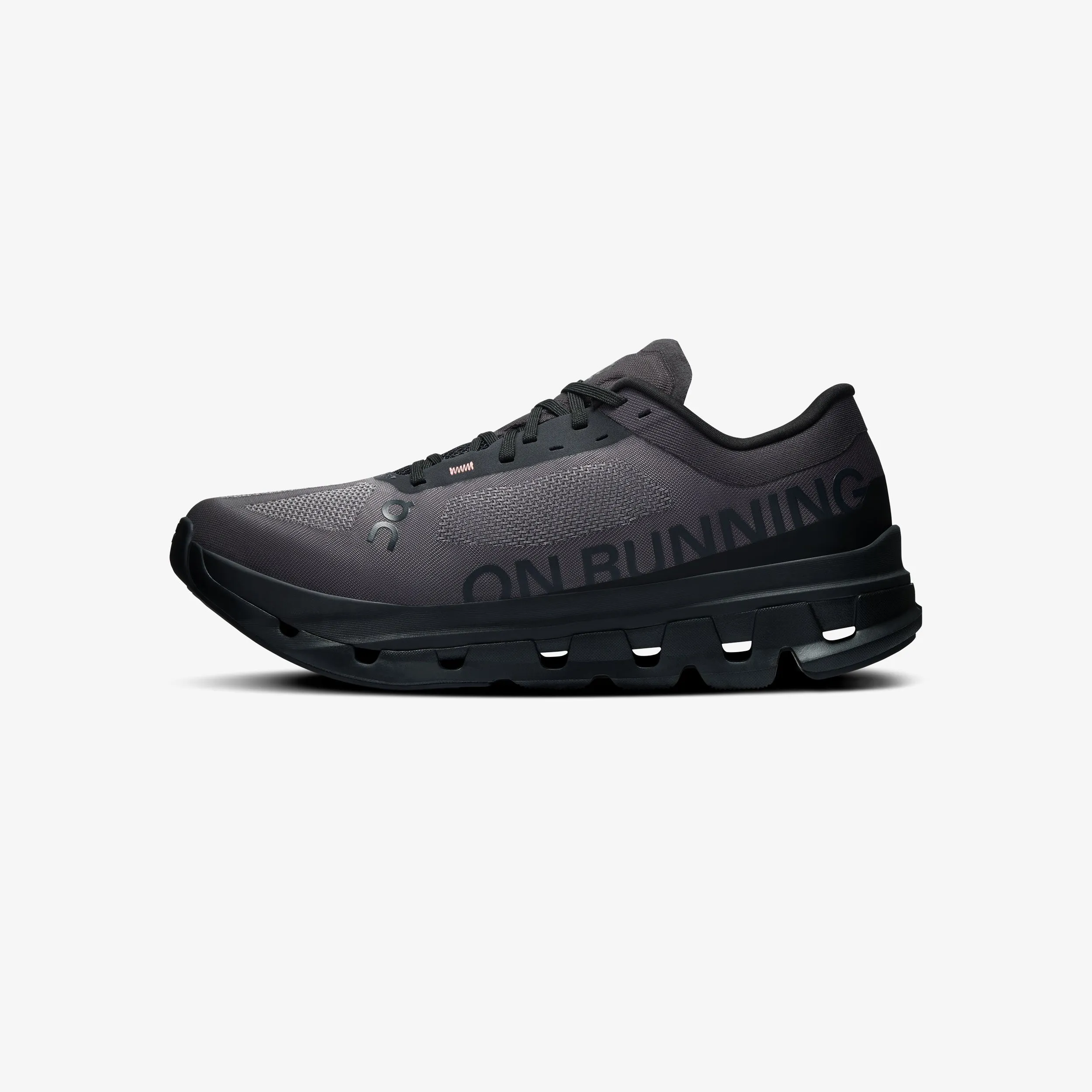 Quick lacing Comfortable Footbed Cloudflow 5