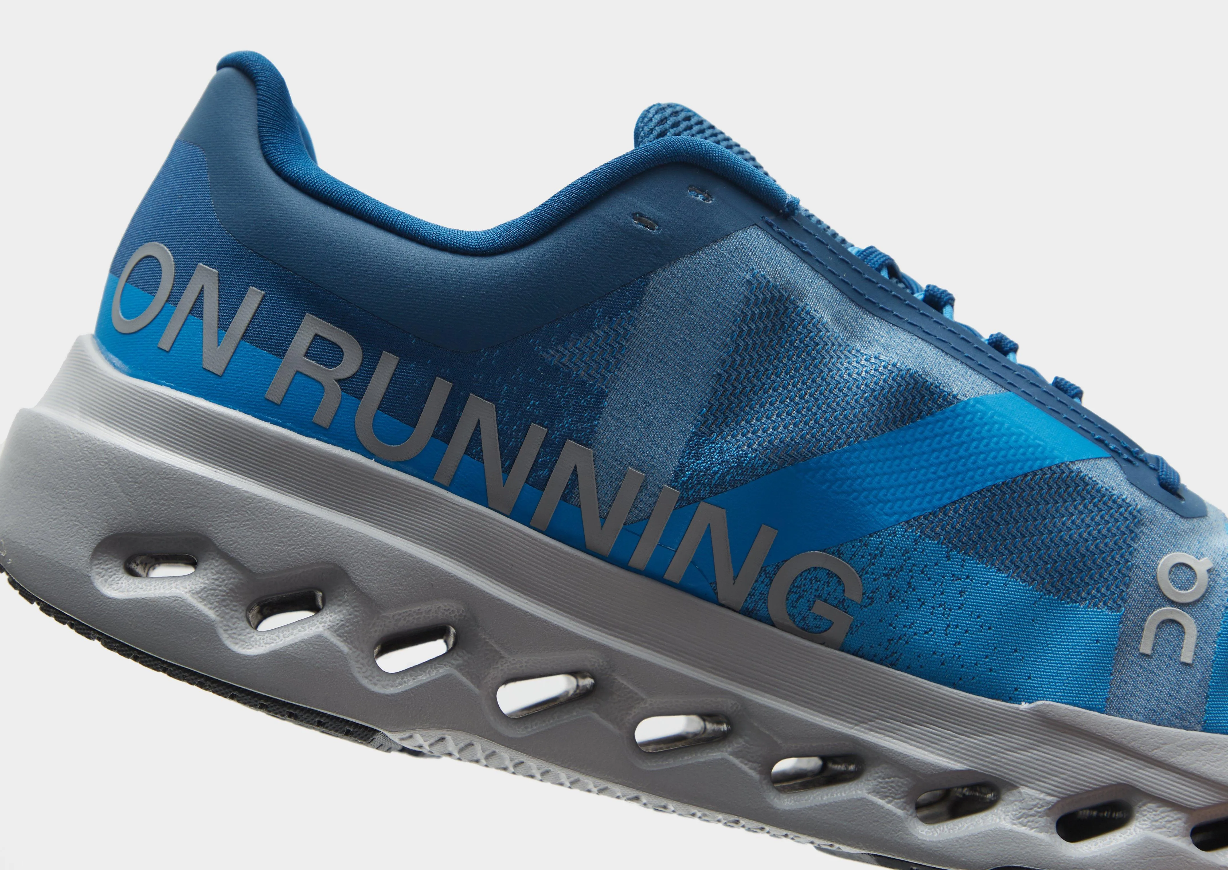 Cloudsurfer Next travelers' shoes