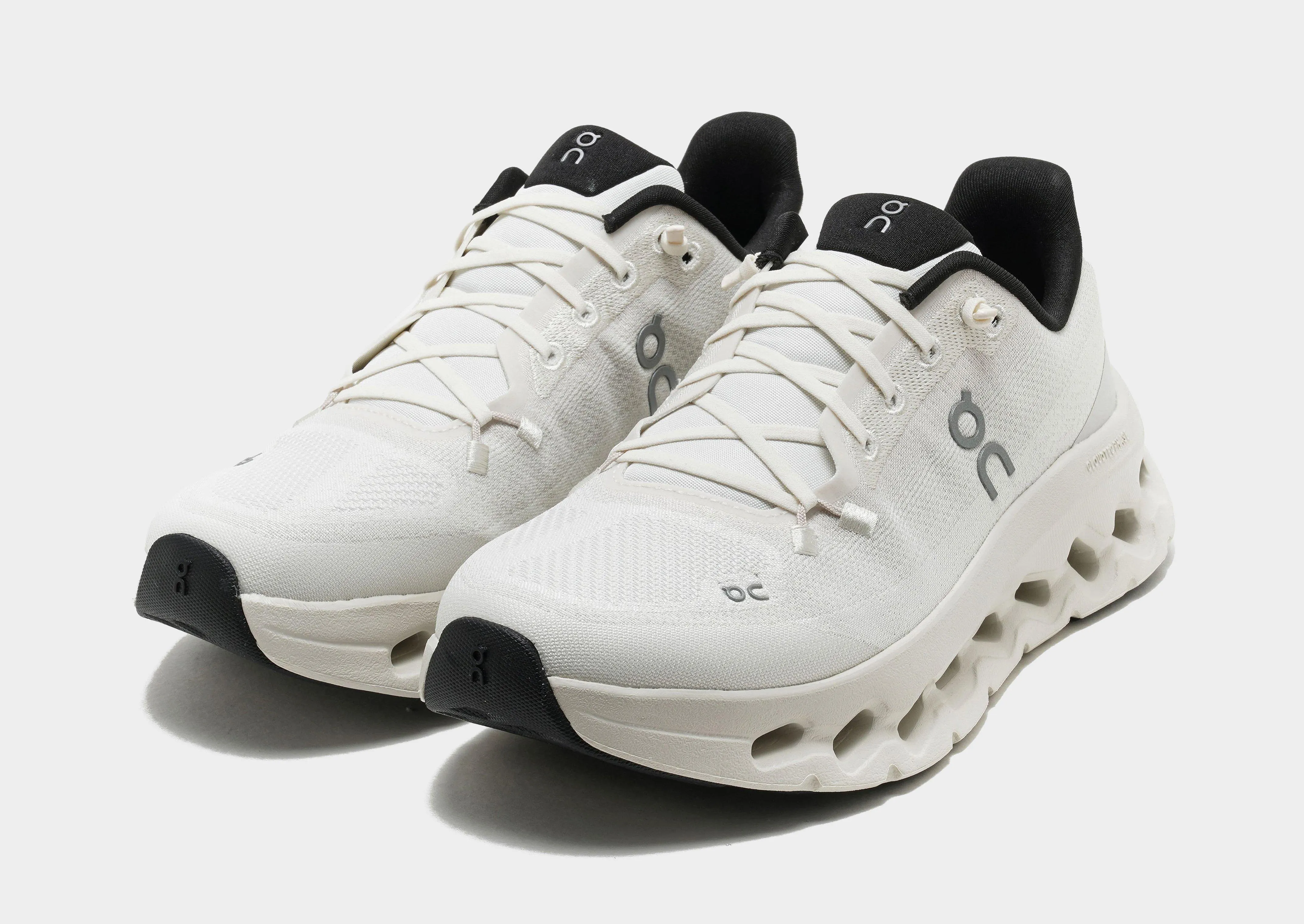 Cloudtilt all - terrain running shoes