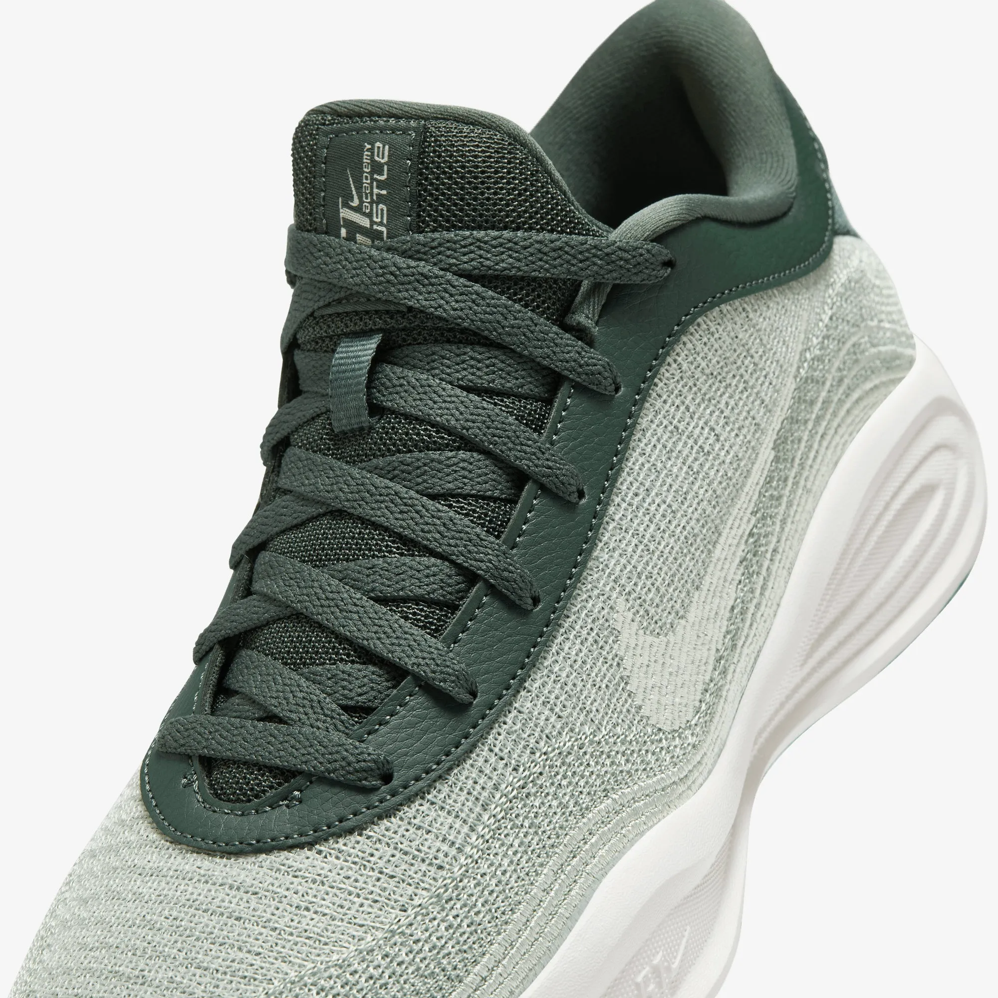 Neutral Footbed NIKE | G.T. HUSTLE ACADEMY EP { VINTAGE GREEN/SAIL-STADIUM GREEN