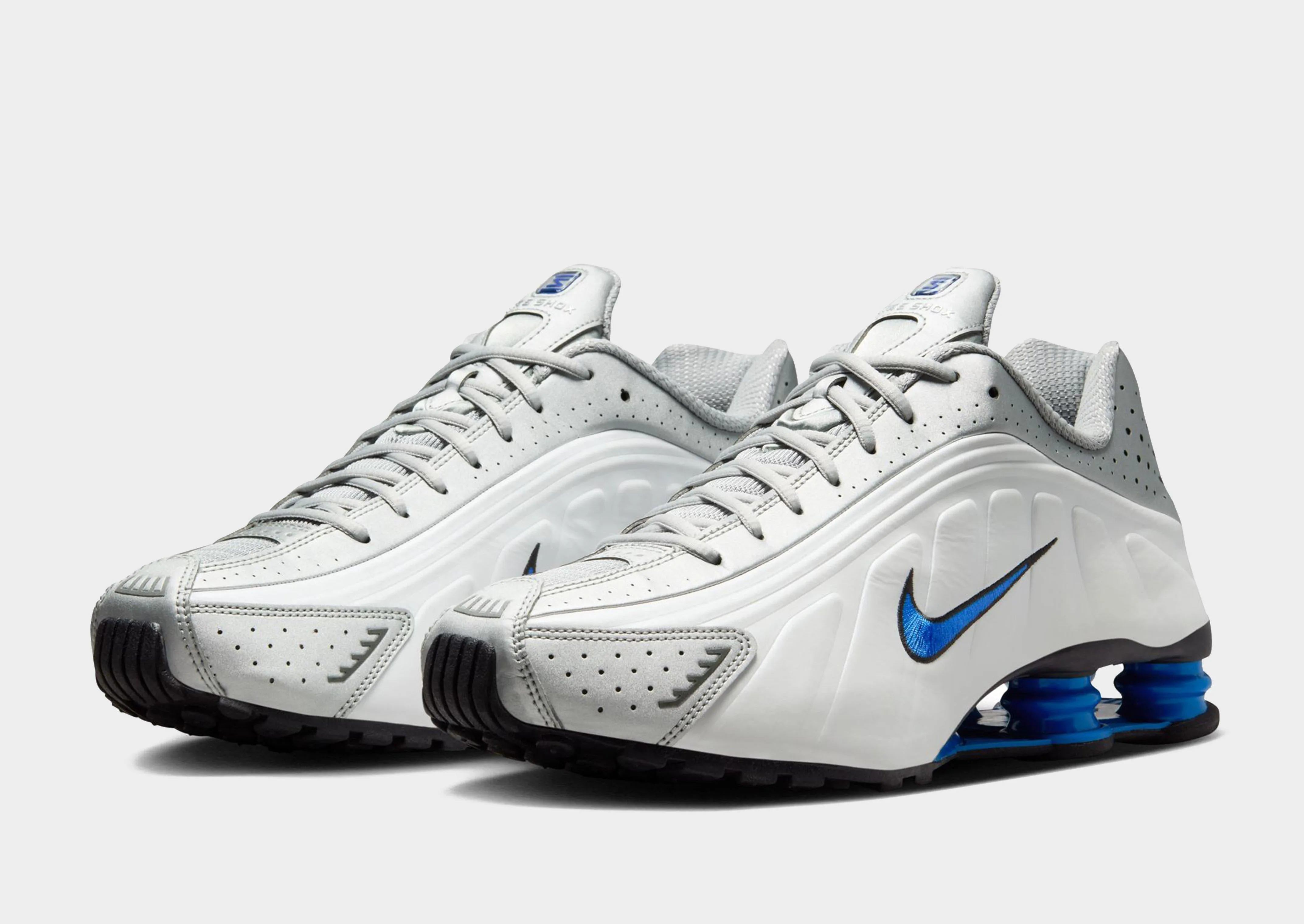 Shox R4 True to size High Energy Return
