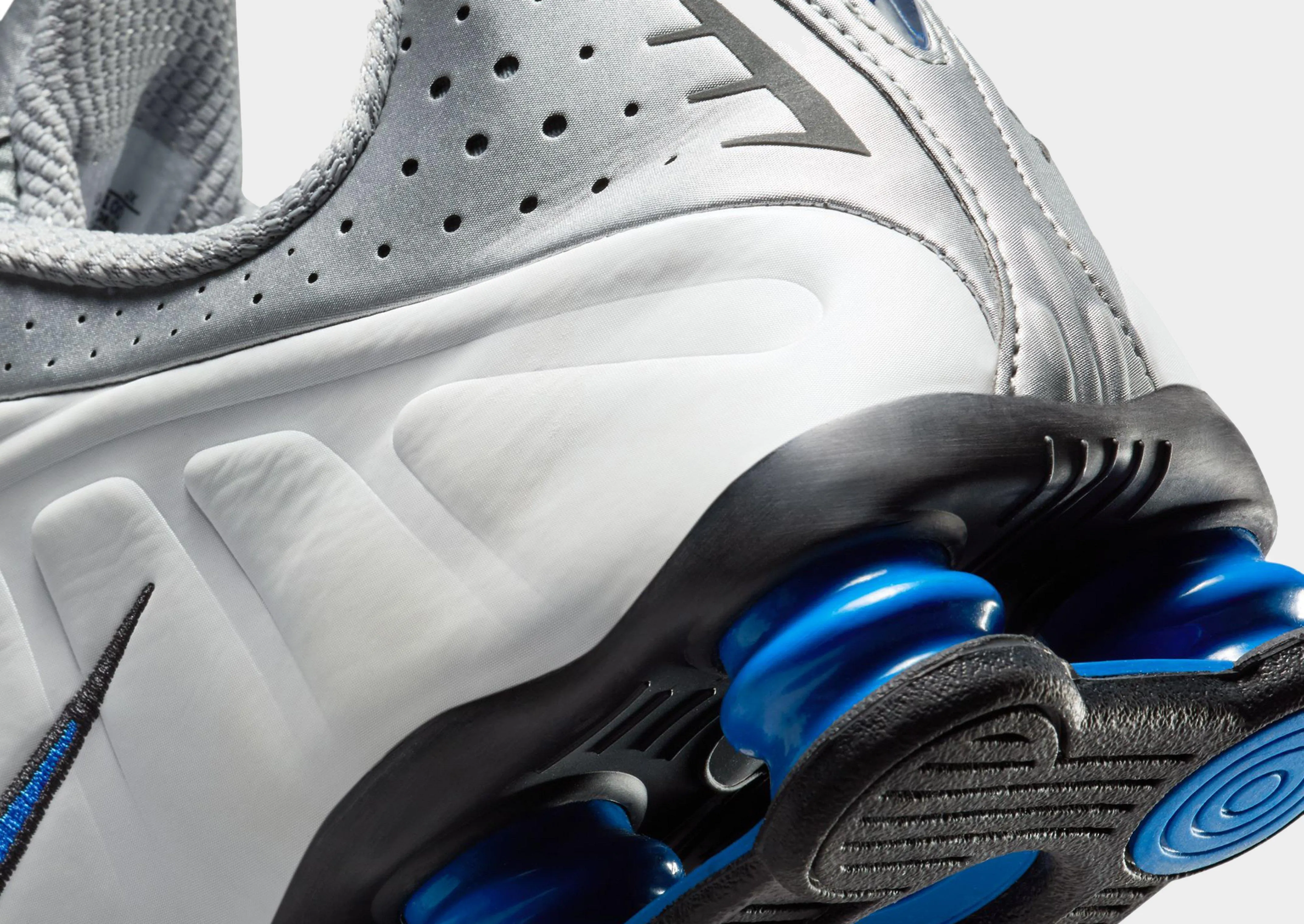 Multi Density Foam hard - sole shoes Shox R4