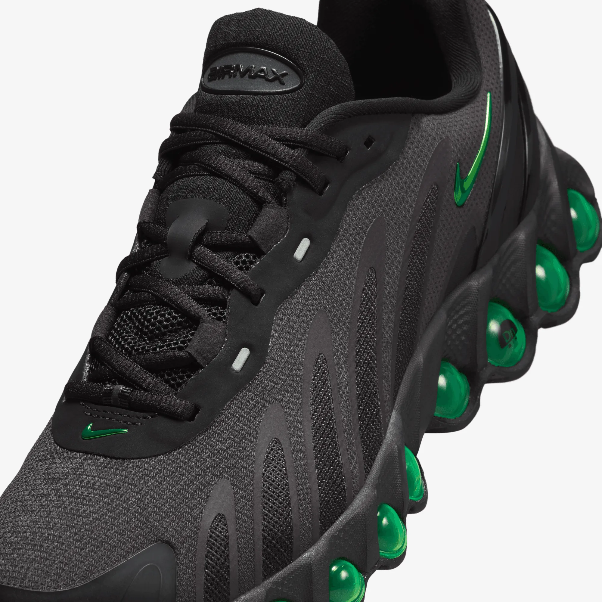 Nike | AIR MAX DN8 { BLACK/GREEN STRIKE-DK SMOKE GREY-BLACK Feet Relief