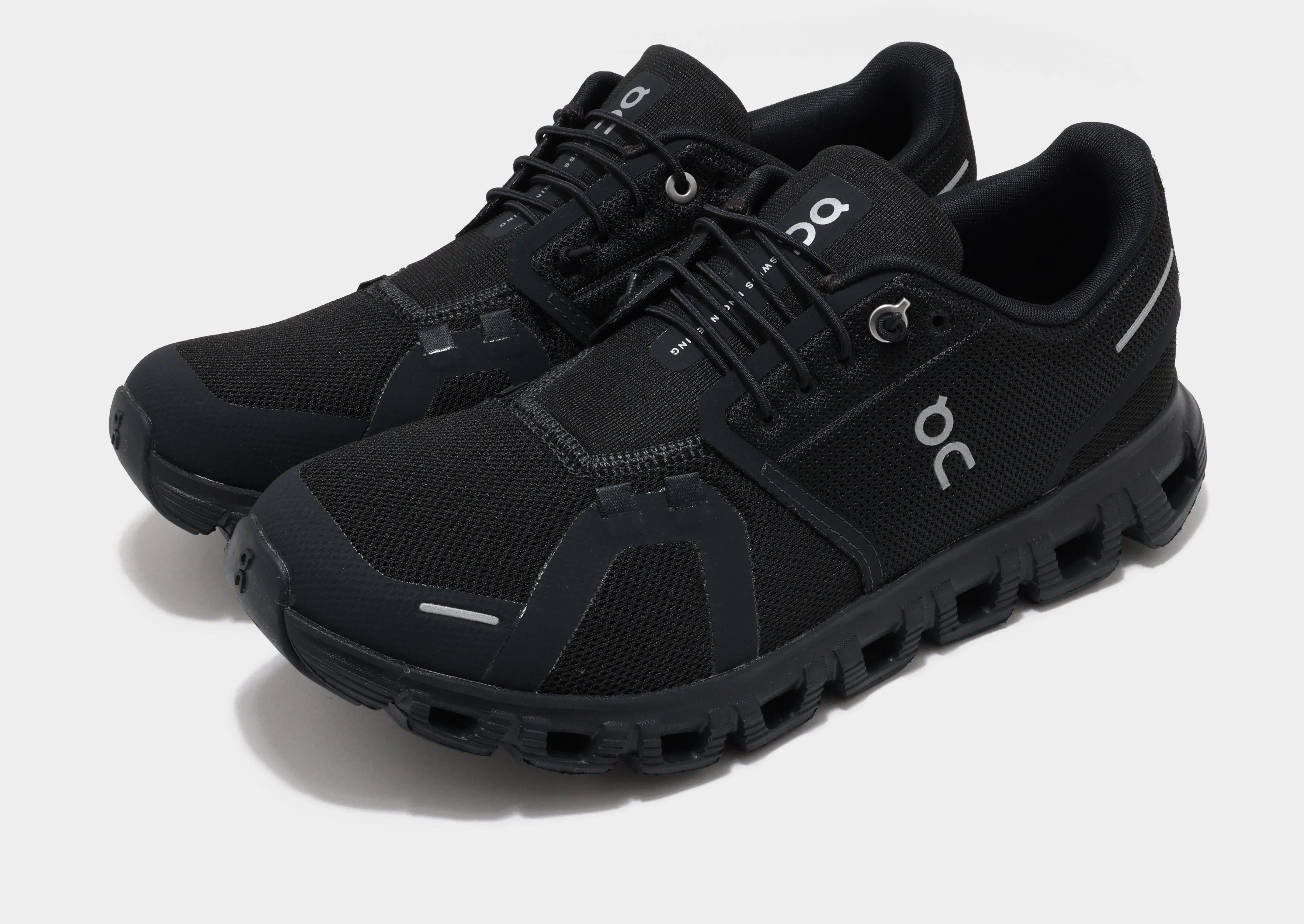 wind - resistant running shoes Cloud 6