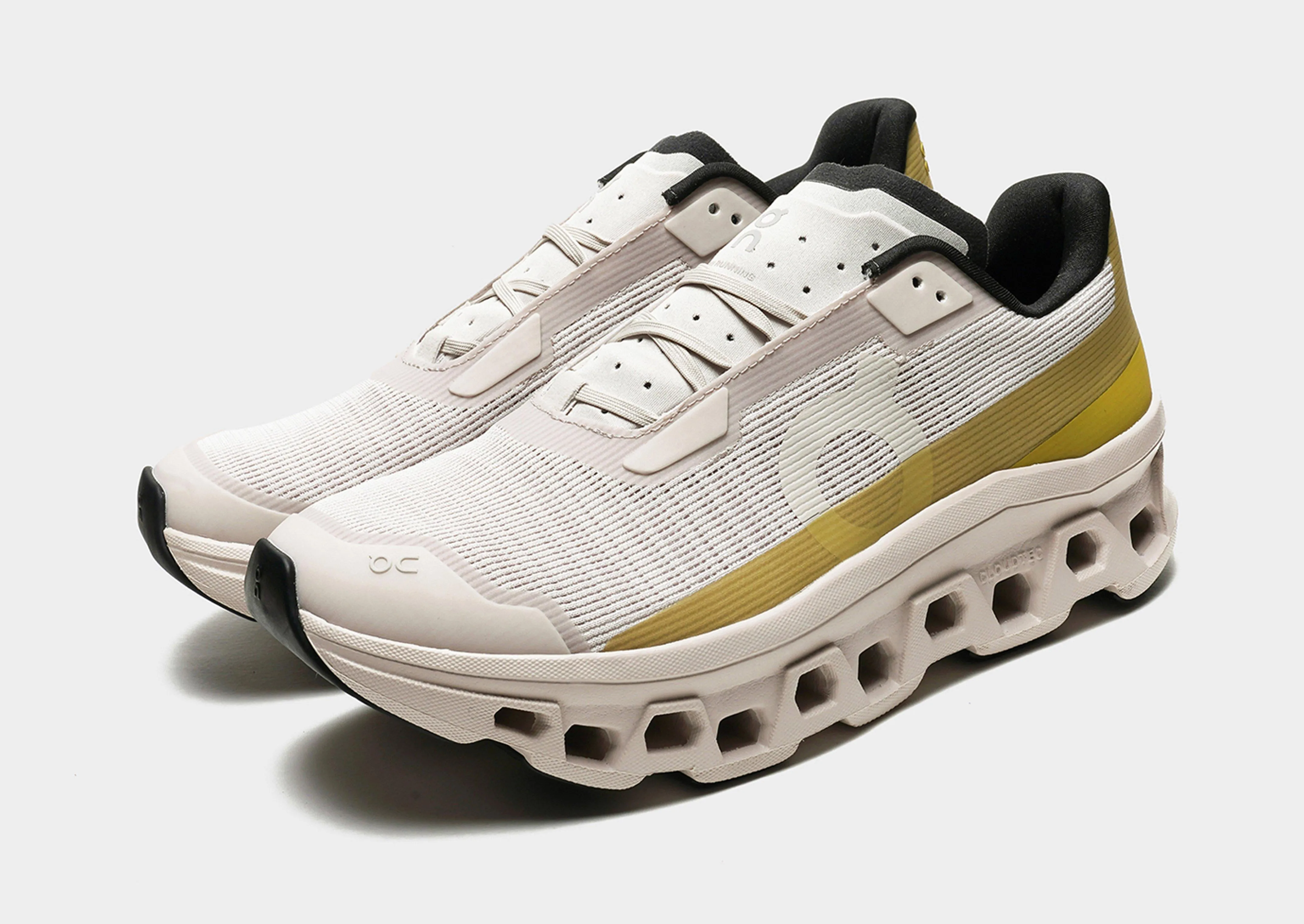 Cloudmonster Void shoe bags Proven result