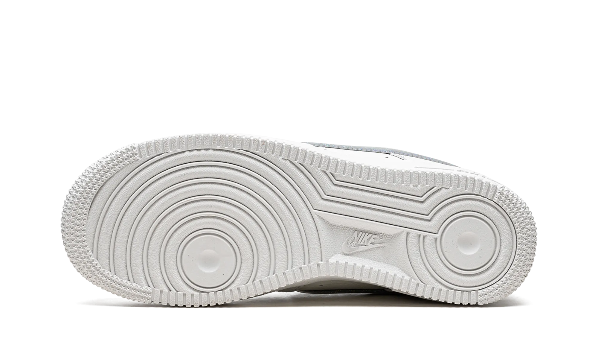 AIR FORCE 1 '07 ESS WMNS "Glitter Swoosh" Bold Look