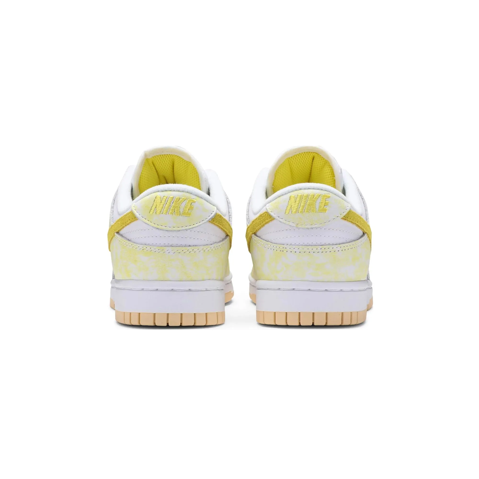 Stretch tongue Balanced Fit Dunk Low OG 'Yellow Strike' W