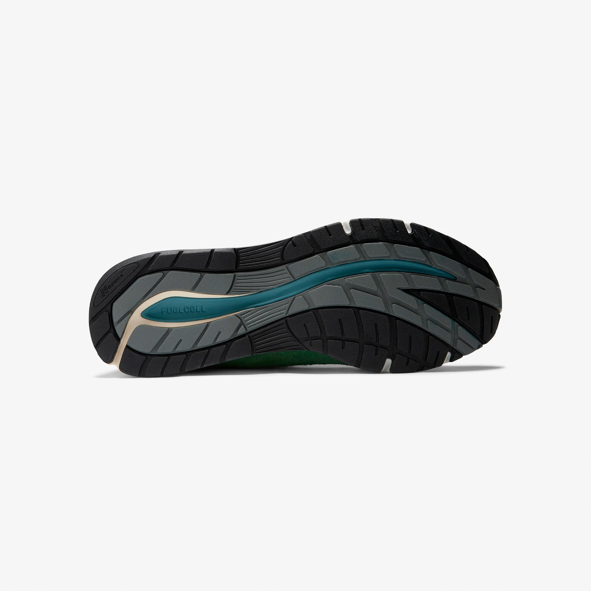 Made in UK 991v2 Premium Comfort Streamlined silhouette