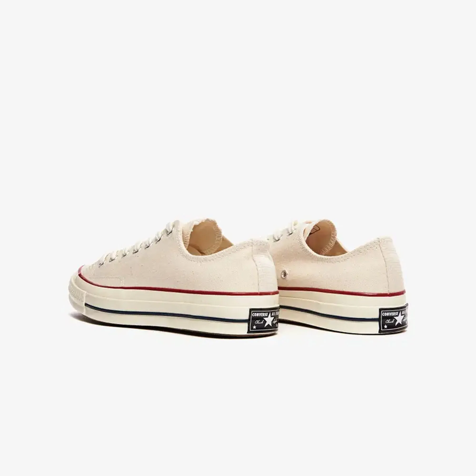 Weekend Chill Converse | CHUCK 70 CLASSIC LOW { OFF WHITE