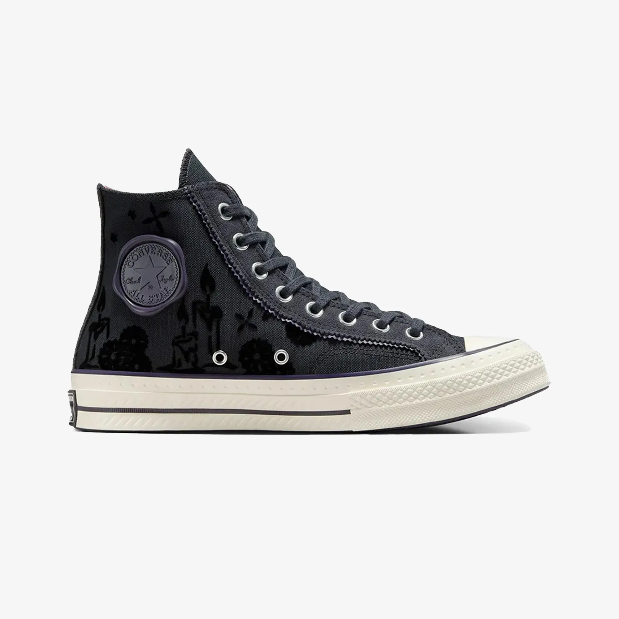 Ultra Flexible Grooves Iconic arch Converse | CHUCK 70 DAY OF DEAD { BLACK