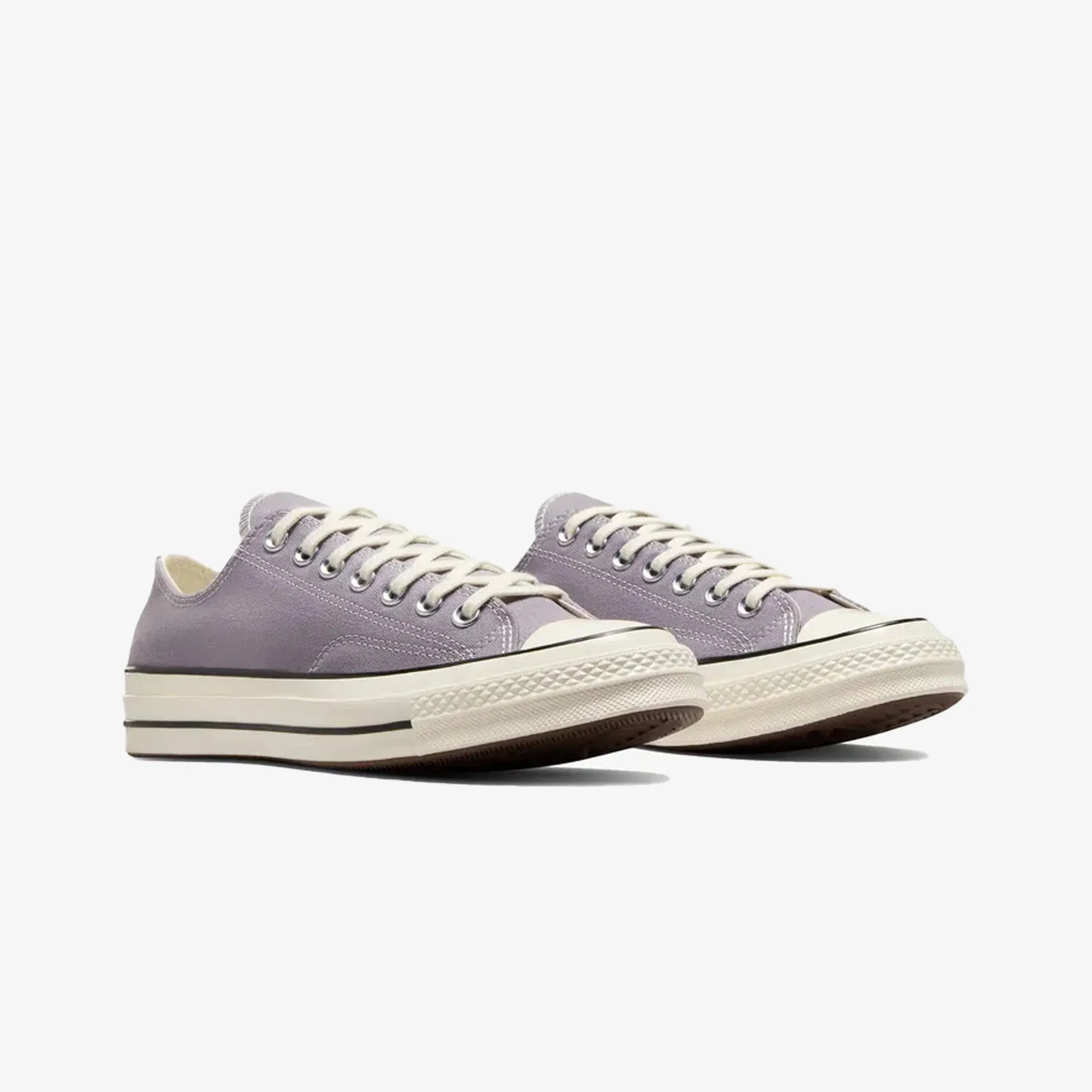 Converse | CHUCK 70 LOW { PINK Dynamic Movement Performance Daily
