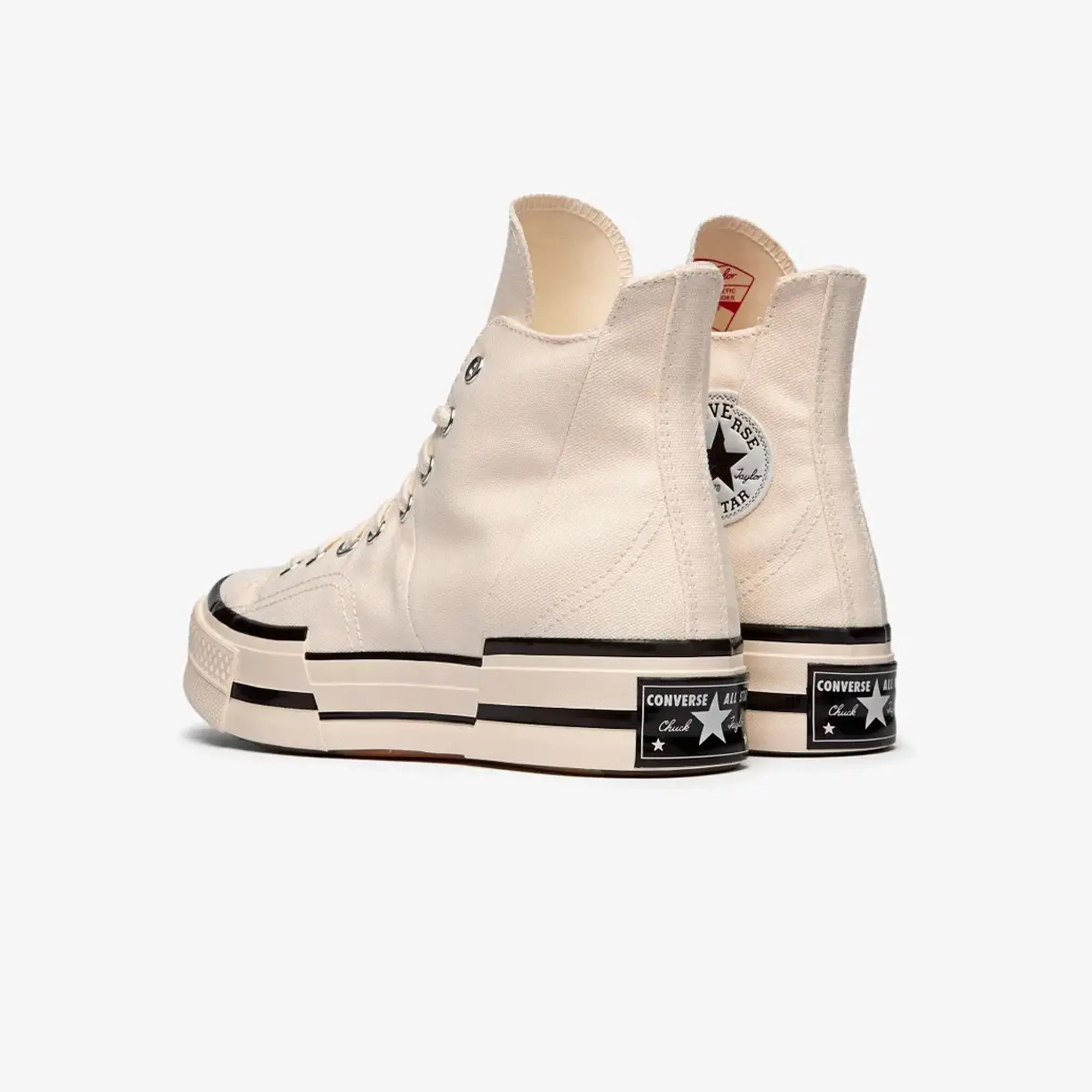 Converse | CHUCK 70 PLUS CANVAS  { WHITE Thermal Regulating Liners Everyday Ease