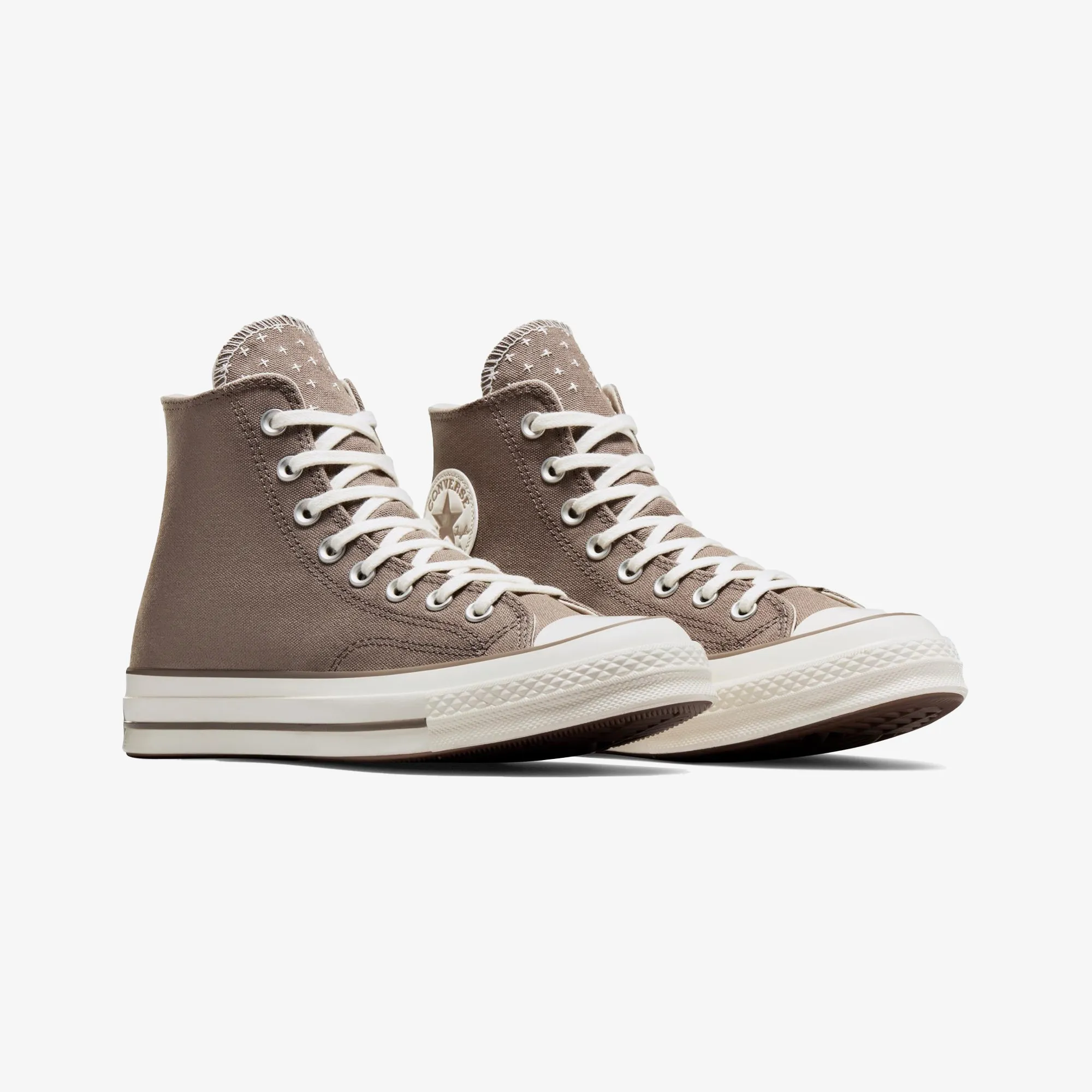 CONVERSE | CHUCK TAYLOR WORN-IN { BROWN Relaxed Motion Eco Friendly Recycled Materials