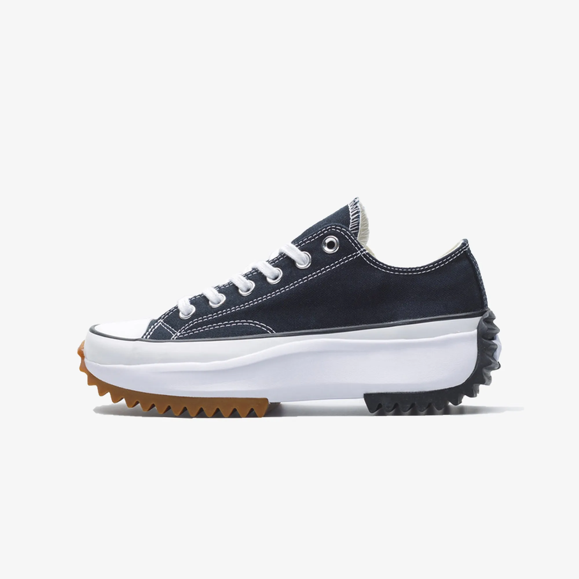 Converse | RUN STAR HIKE CANVAS PLATFORM  { BLACK/WHITE Rolling Gait Design Ultra Cushioned Heel