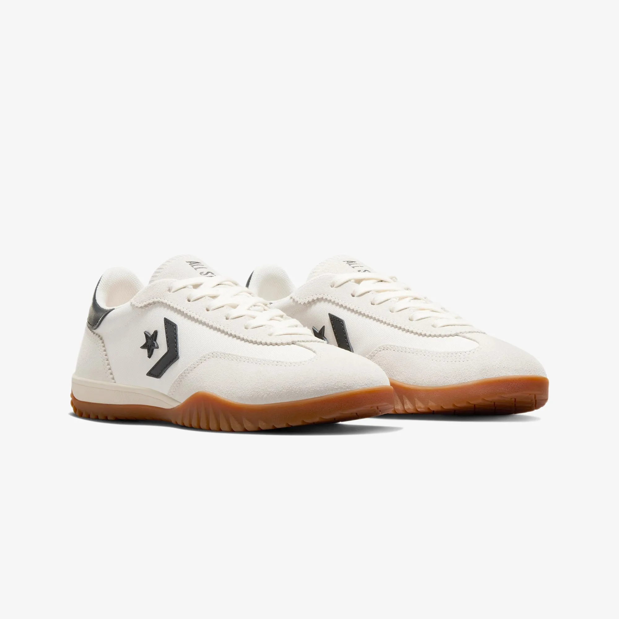 Fresh materials CONVERSE | RUN STAR TRAINER { EGRET/BLACK/HONEY