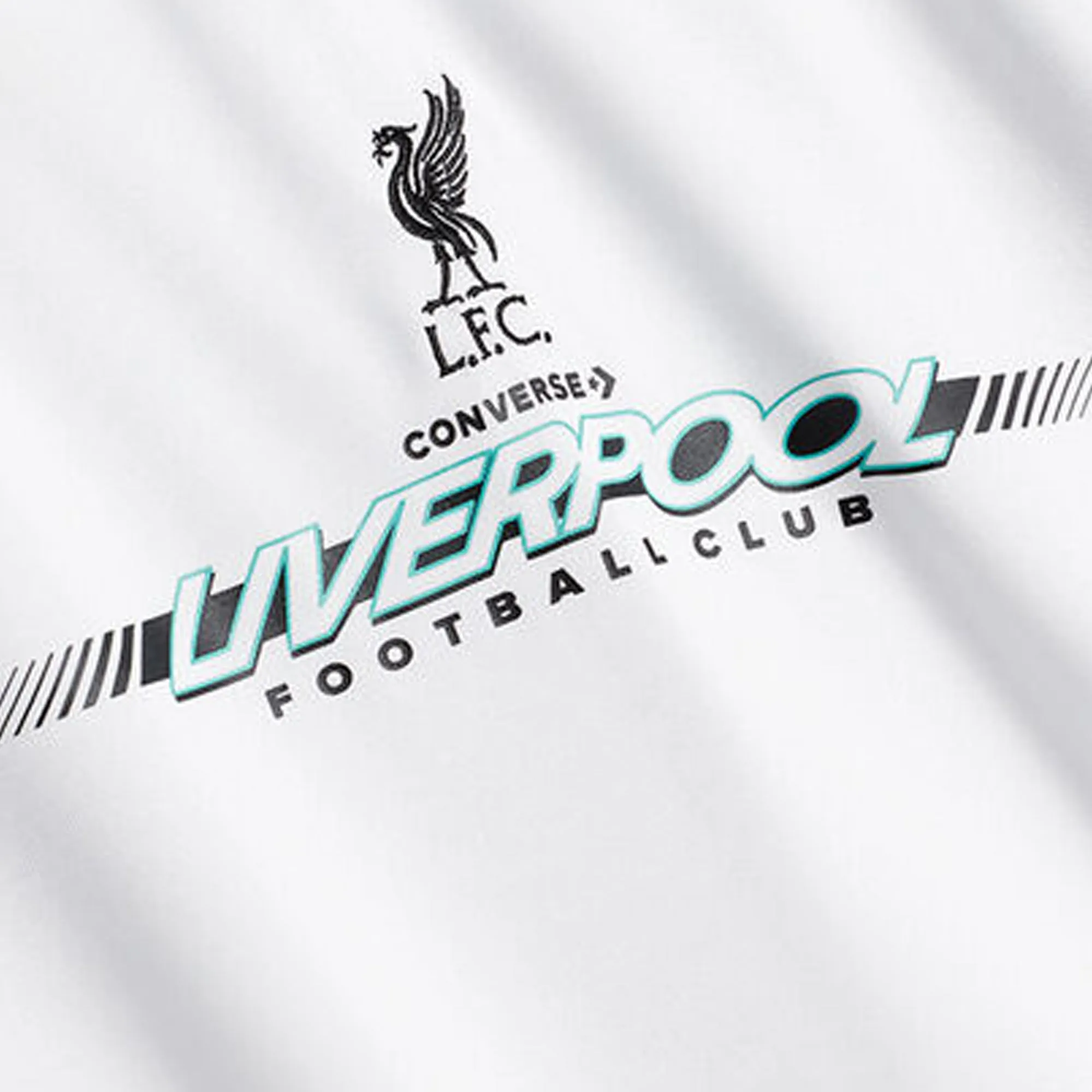 Commuter Style Ergonomic Frame Converse | x LIVERPOOL FC LONG-SLEEVE T-SHIRT { GREEN/WHITE