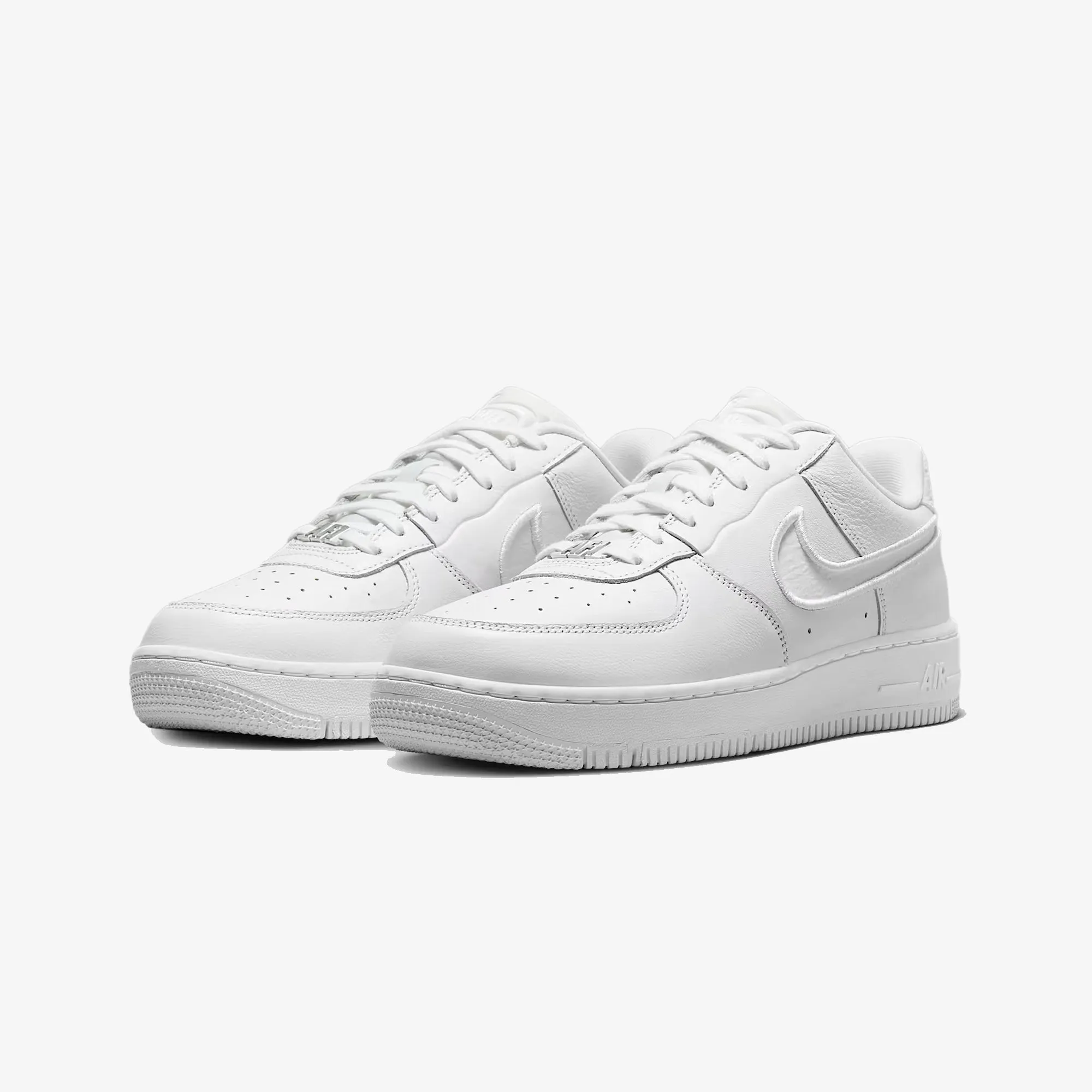 NIKE | AIR FORCE 1 LOW DANCE { WHITE/WHITE-WHITE-METALLIC SILVER Innovation Traction Grip Pattern