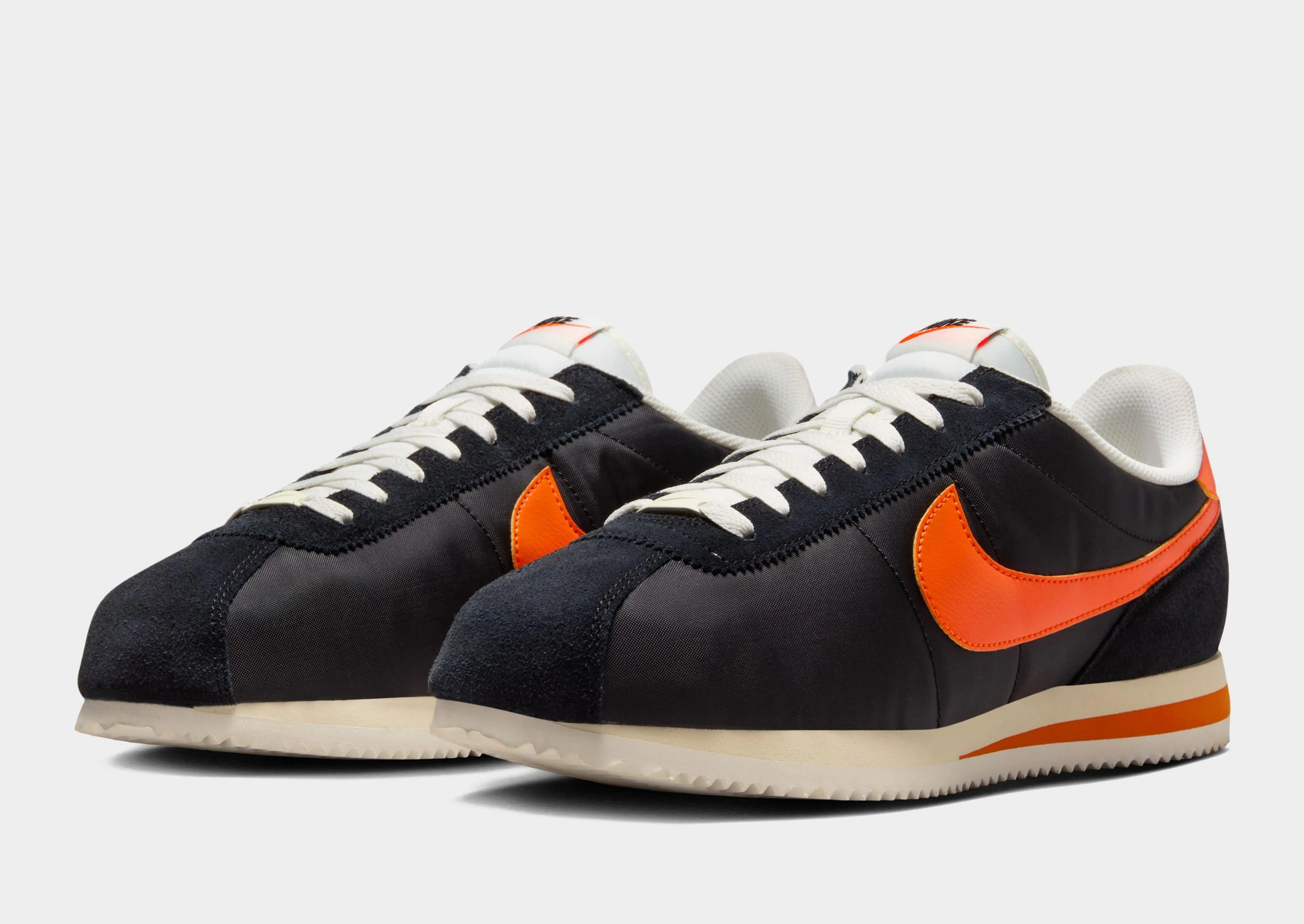 tapered running shoes Cortez Textile