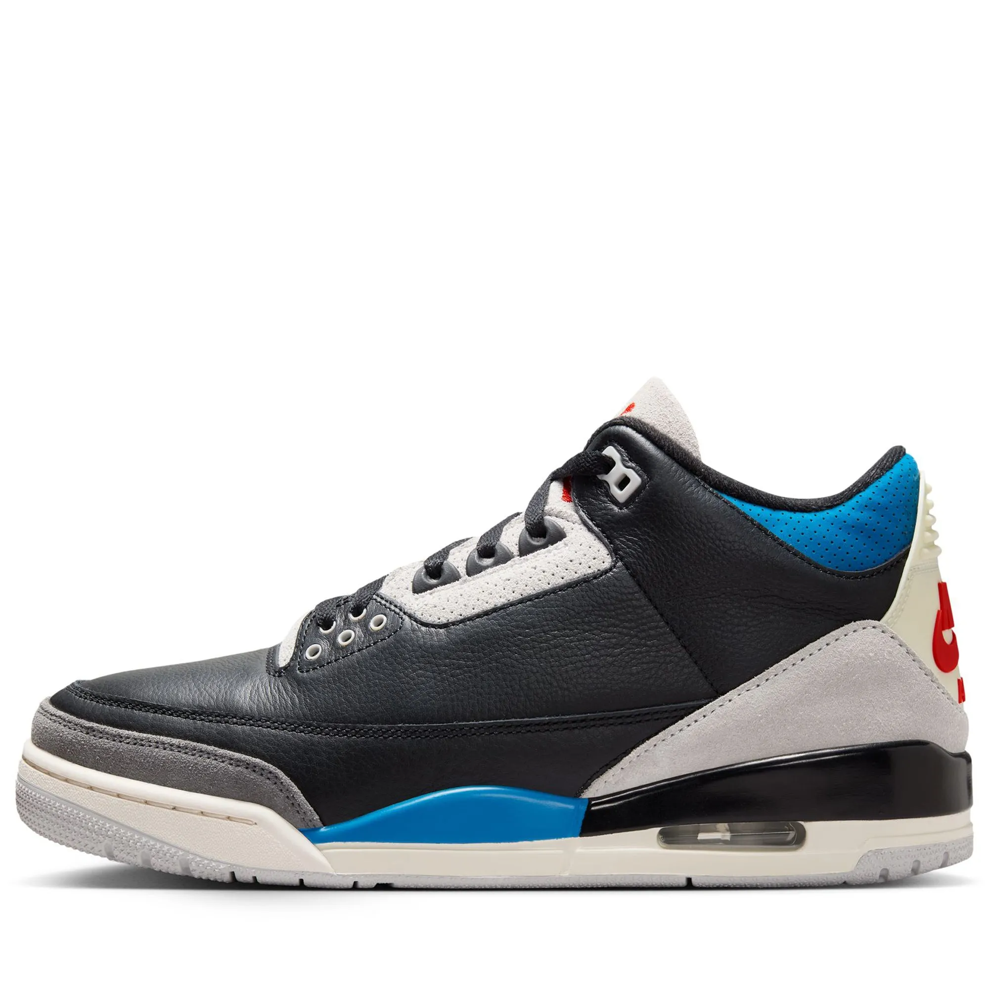 Hyper Breathable Upper Air Jordan 3 Retro OG 'Rare Air' - Black/Chile Red