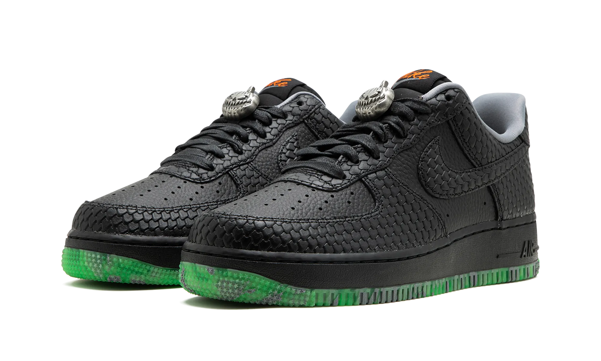 Skateboard Ready Air Force 1 Low "Halloween"