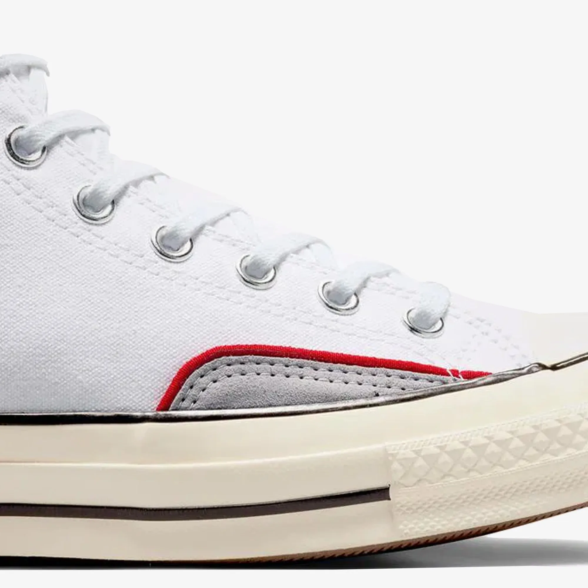 CONVERSE | CHUCK 70 { WHITE Lined Upper Seamless Fit