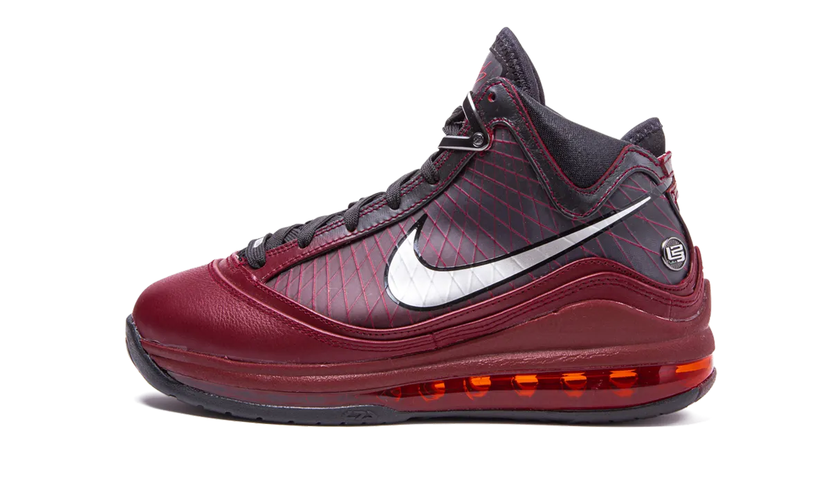 cyclist shoes Air Max Lebron 7 Retro "Christmas 2019"
