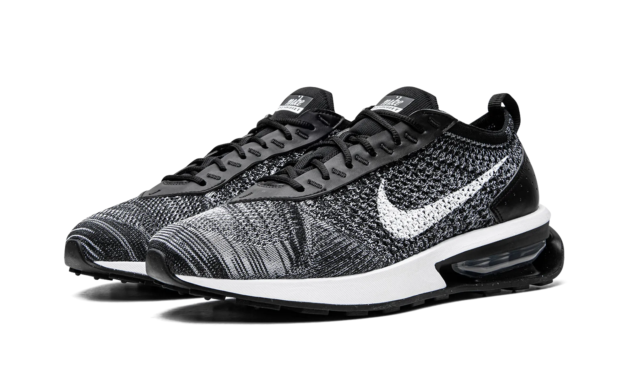 Air Max Flyknit Racer "Oreo" Impact Zone