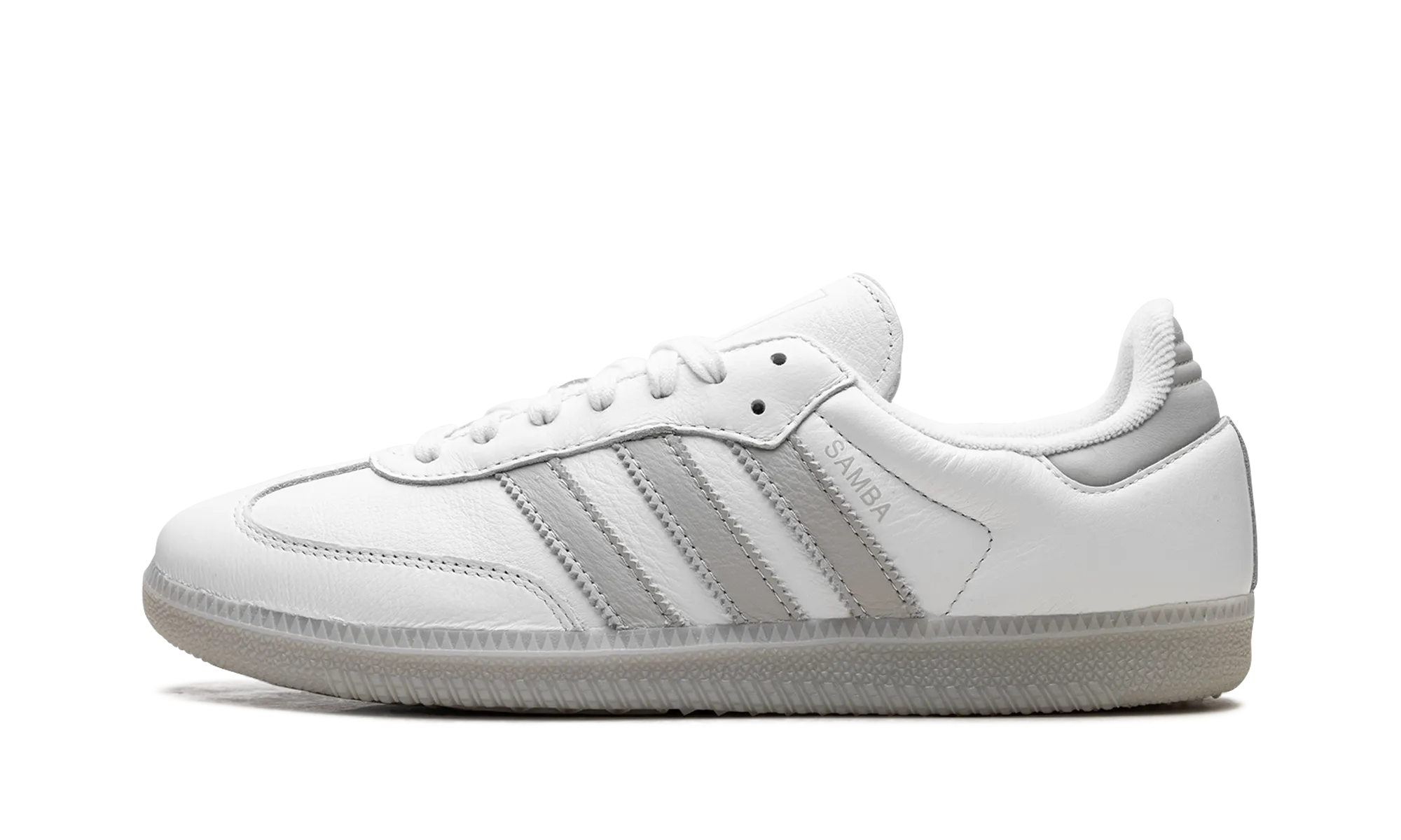 Outfit Friendly Bridge Jog Samba OG "Footwear White Grey"