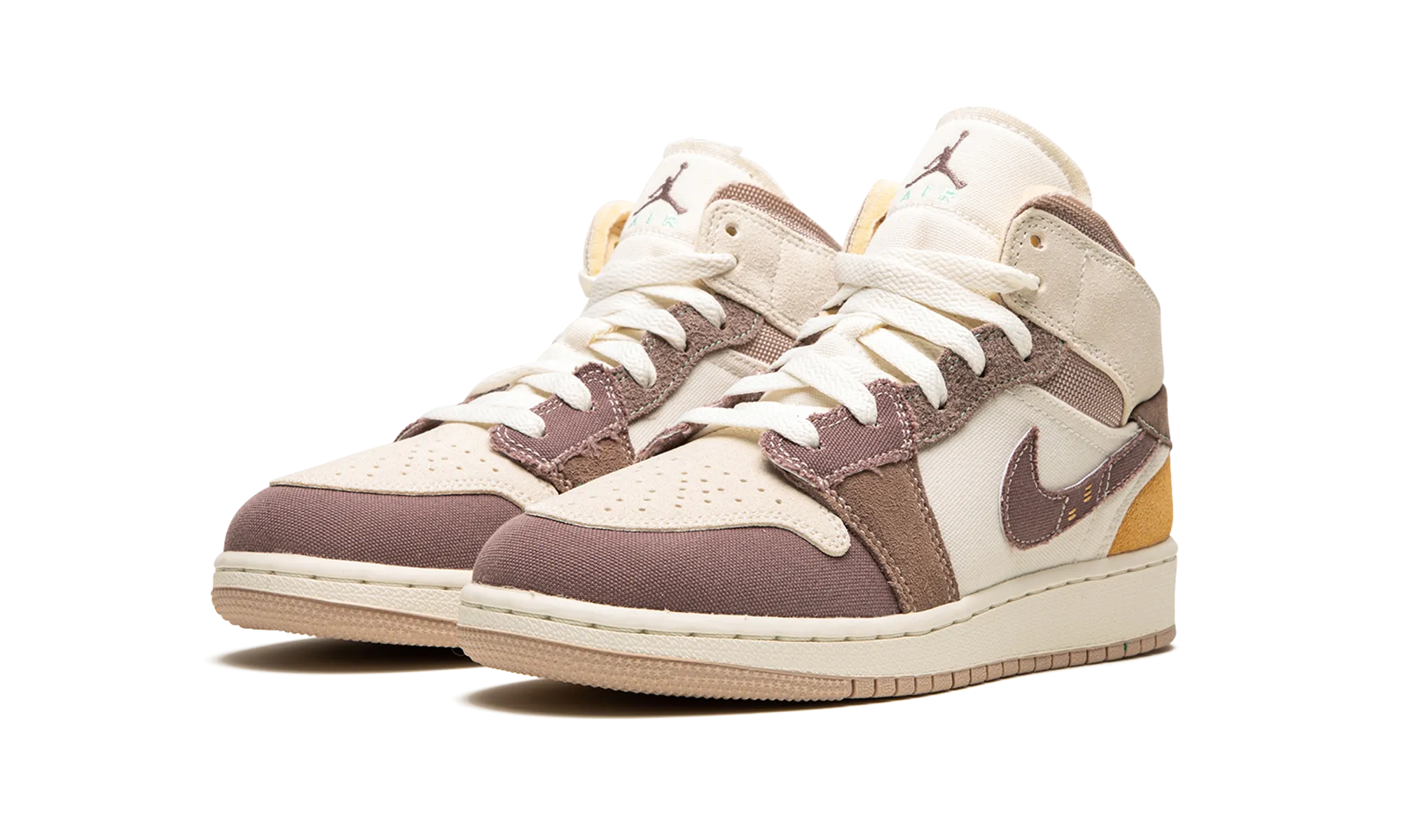 Air Jordan 1 Mid SE Craft GS "Inside Out - Taupe Haze" Track Fit Chic Fit