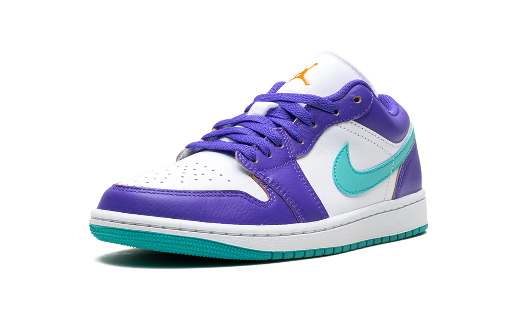 Air Jordan 1 "Hornets" Bounce Back Cushion Hydrophobic Upper Treatment