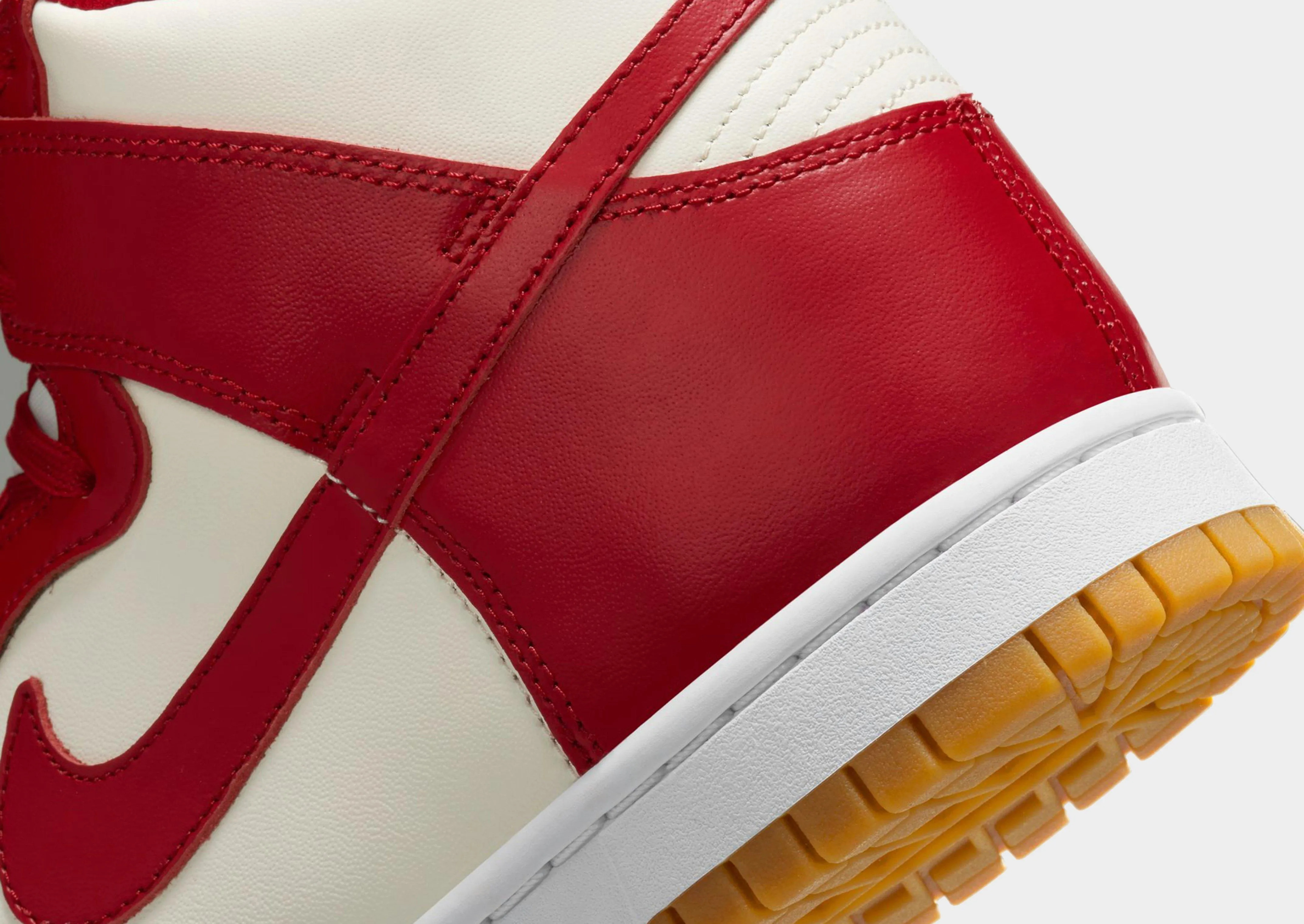Reinforced Eyestay Durability day use Dunk High Women's