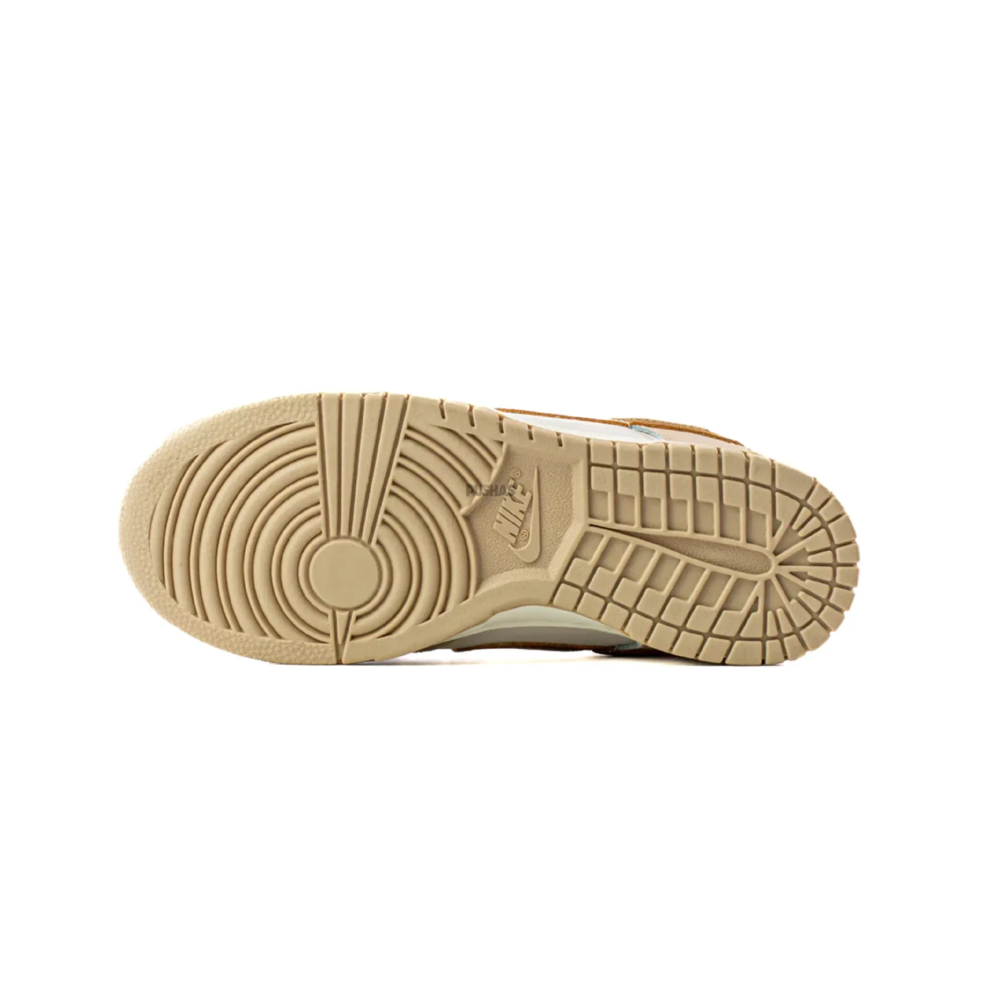 Flex Zones Engineering Dunk Low 'Phantom Metallic Gold / Gold Swoosh' W (2022)