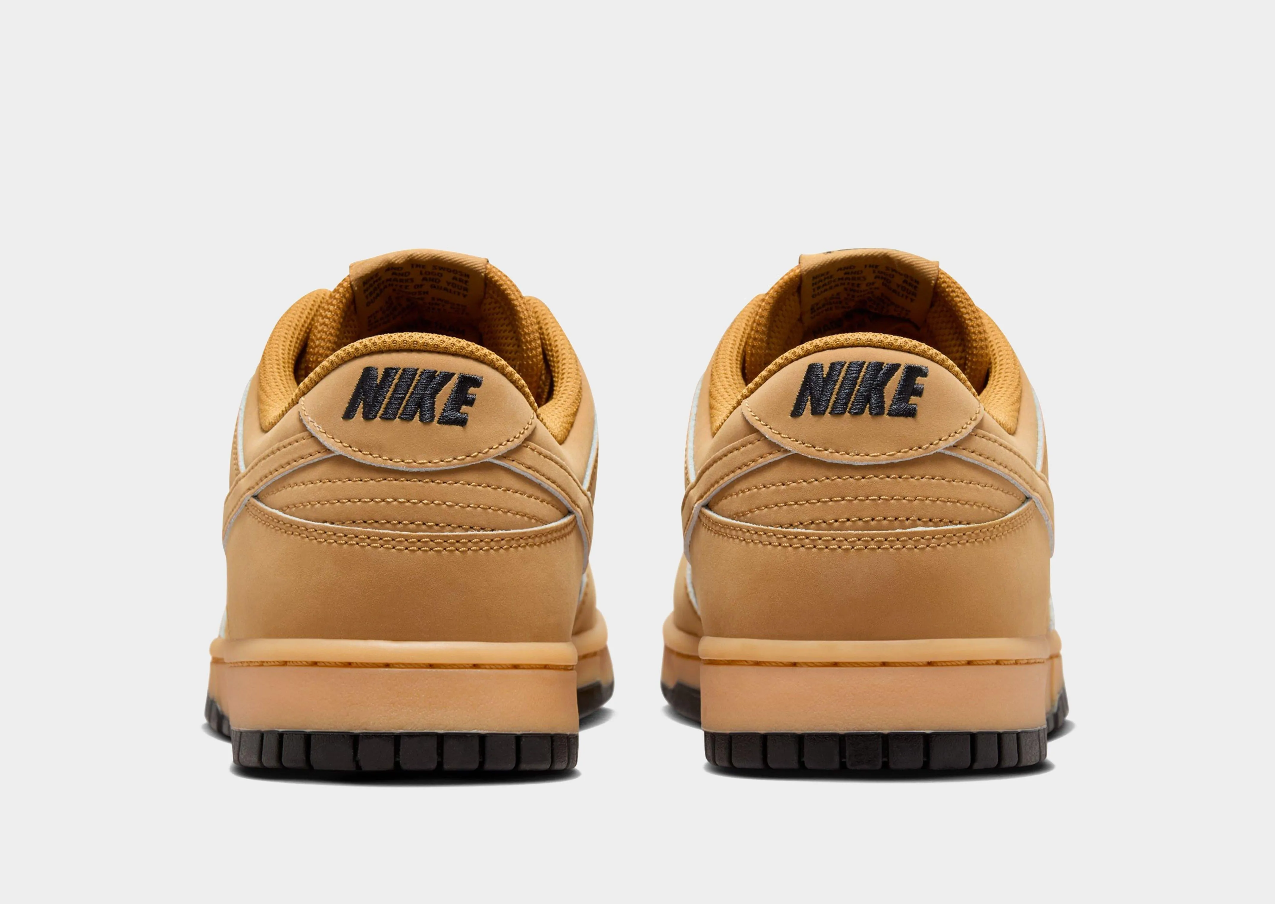 Dunk Low Retro SE Built Light Basic Design