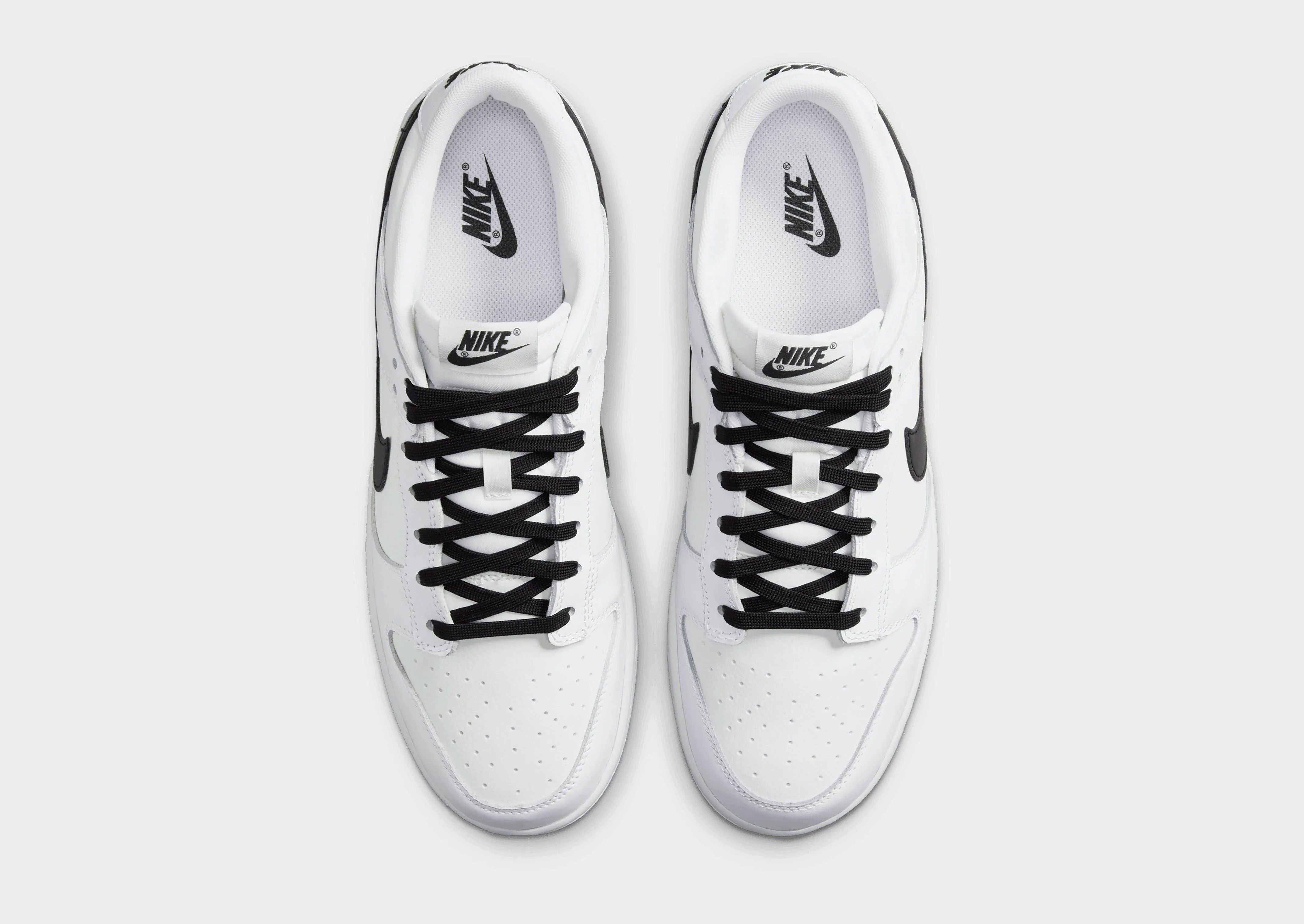 Dunk Low Retro Classic Silhouette