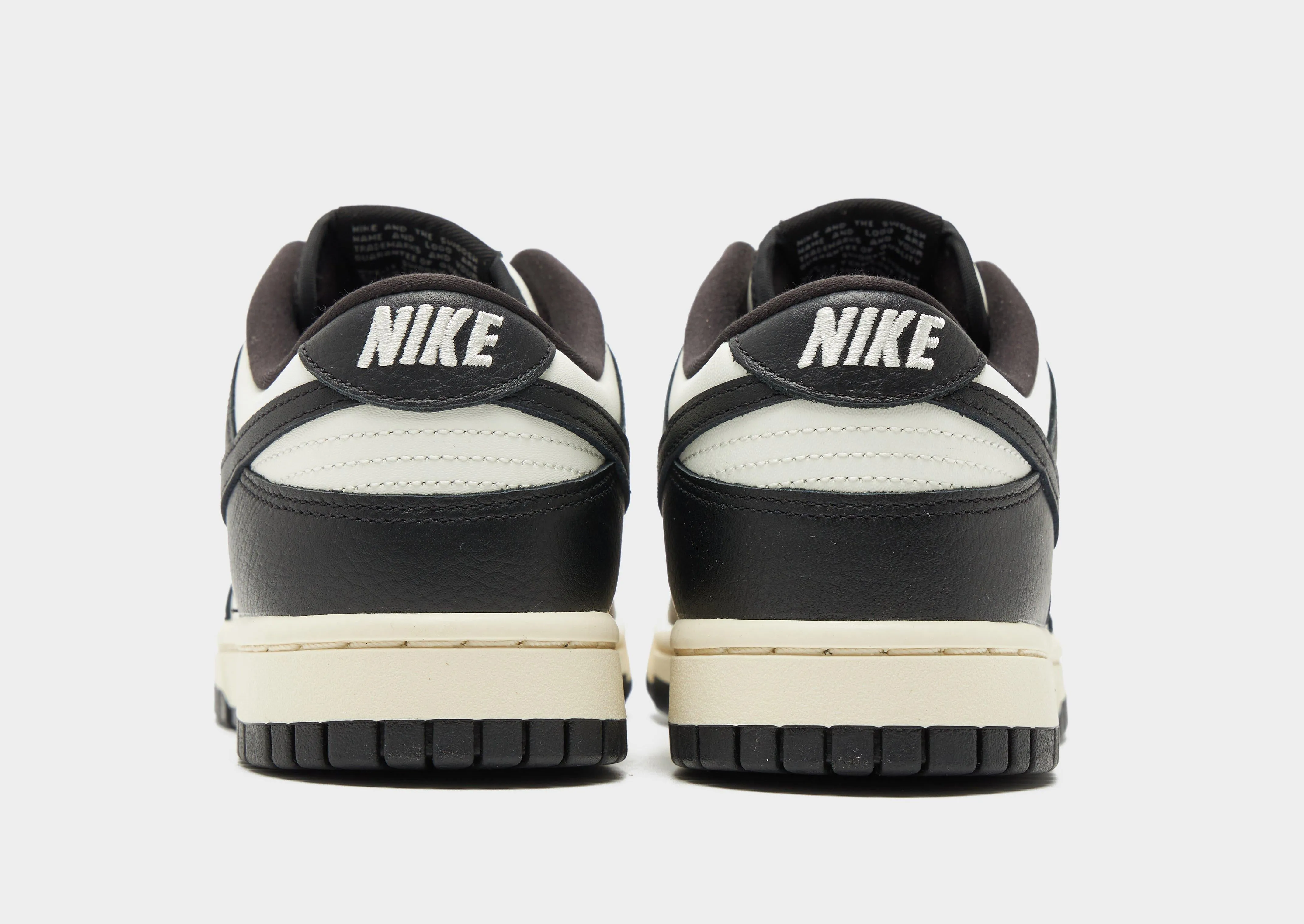 Dunk Low SE Women's Workout Friendly