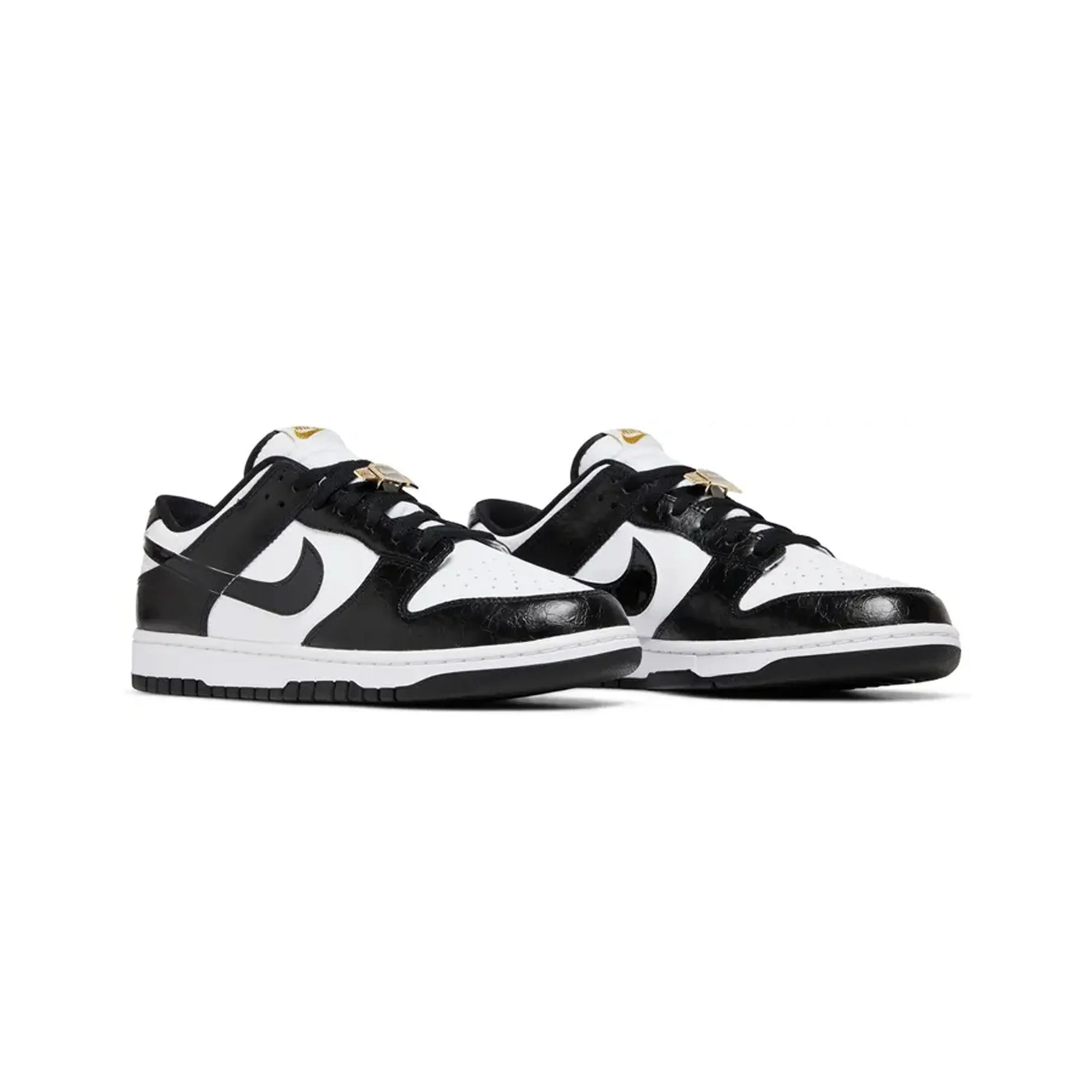Built To Move Quick Dry Technology Dunk Low SE 'World Champs Black White' (2022)