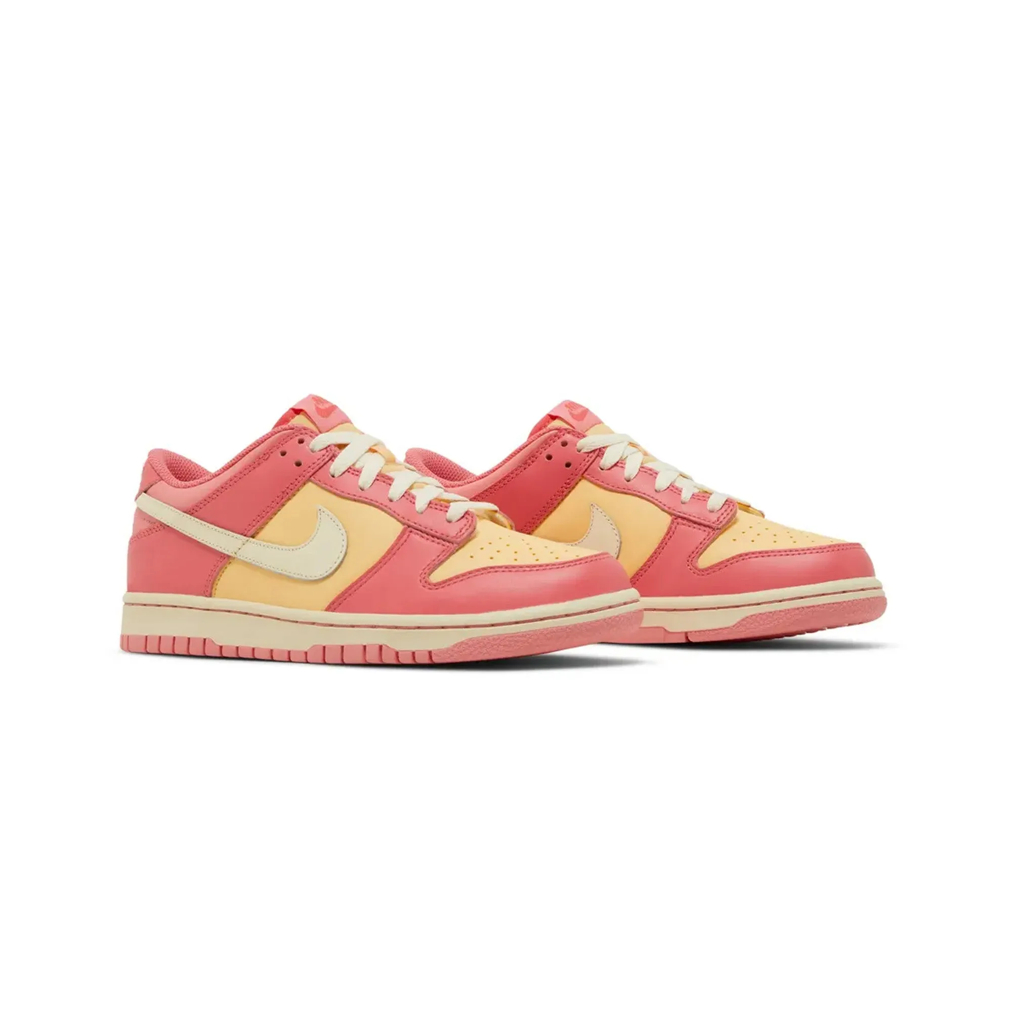 Dunk Low 'Strawberry Peach Cream' GS (2023) Balanced Zone